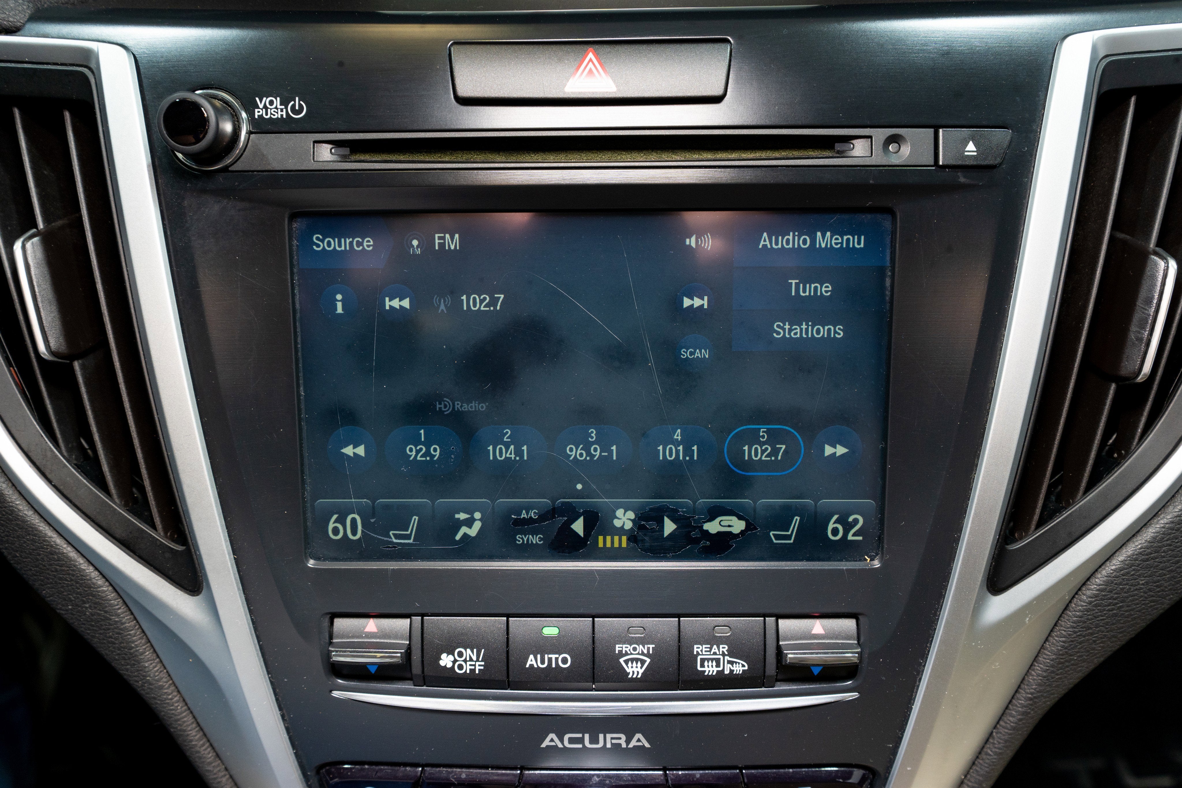 2018 Acura TLX w/Technology Pkg