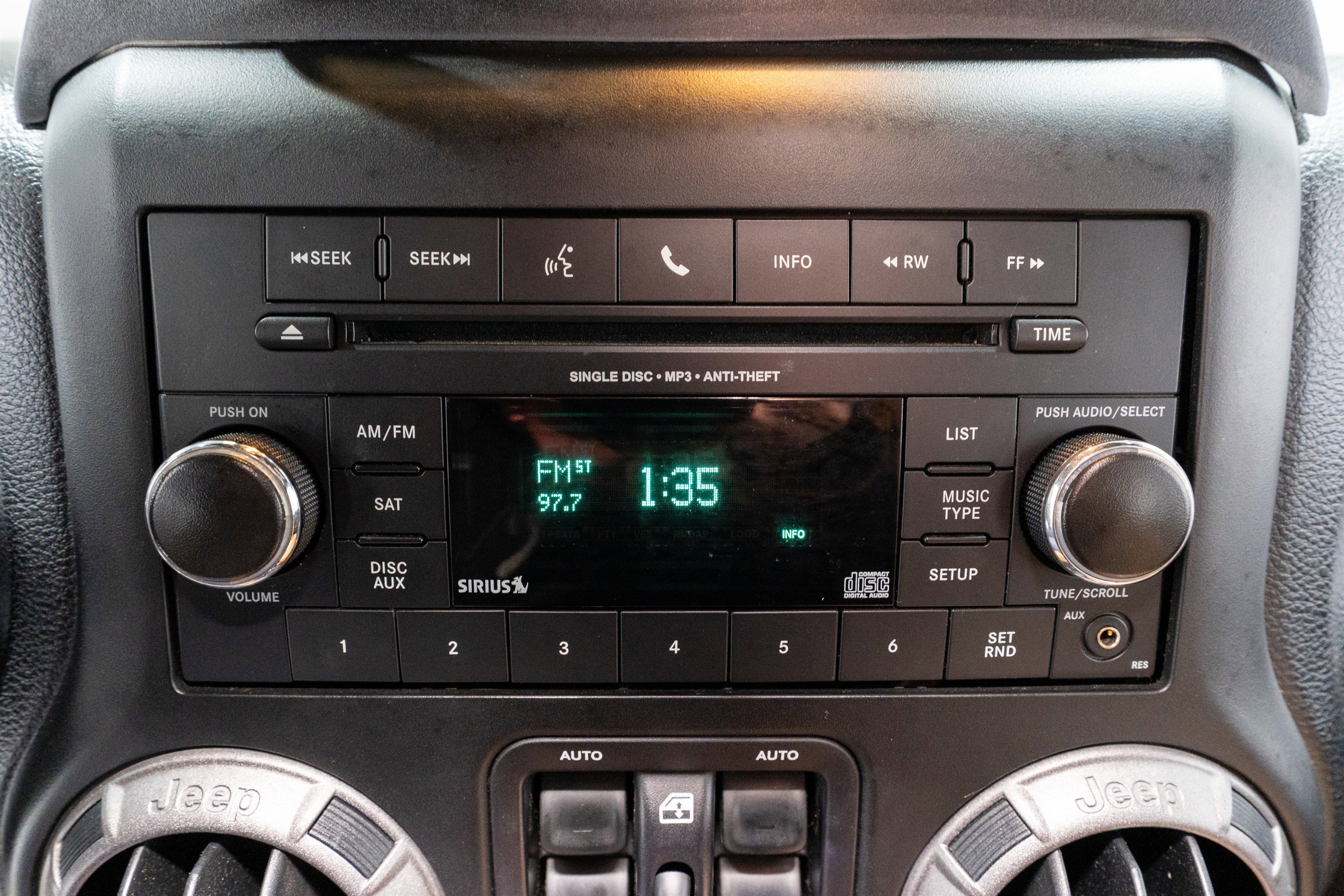 2015 Jeep Wrangler Unlimited Sport