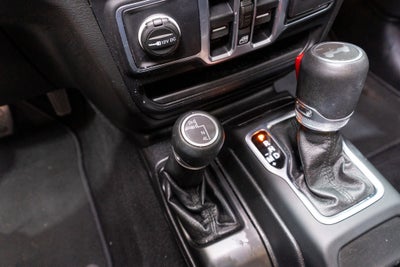 2020 Jeep Wrangler Unlimited Sahara Altitude