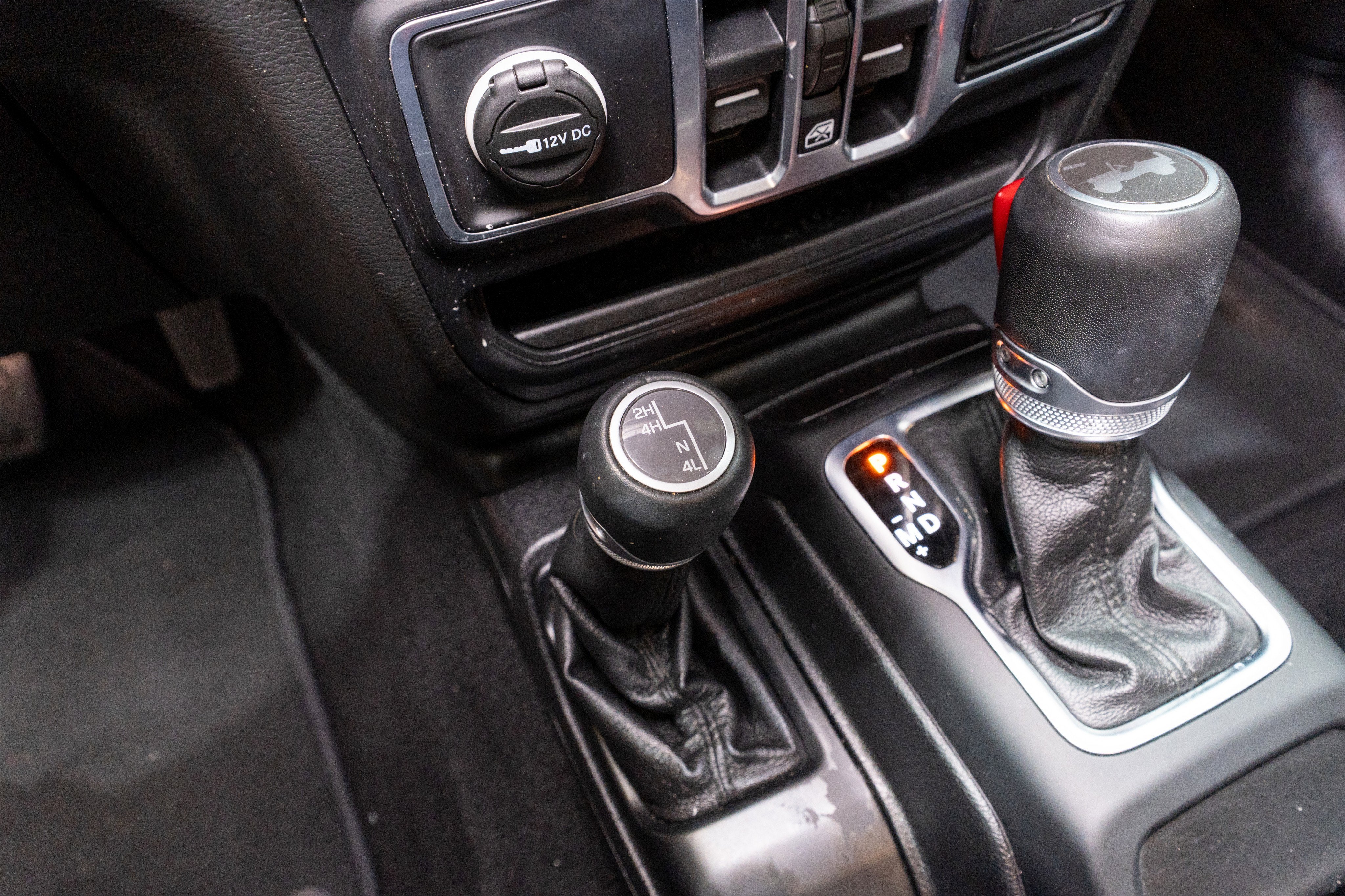 2020 Jeep Wrangler Unlimited Sahara Altitude