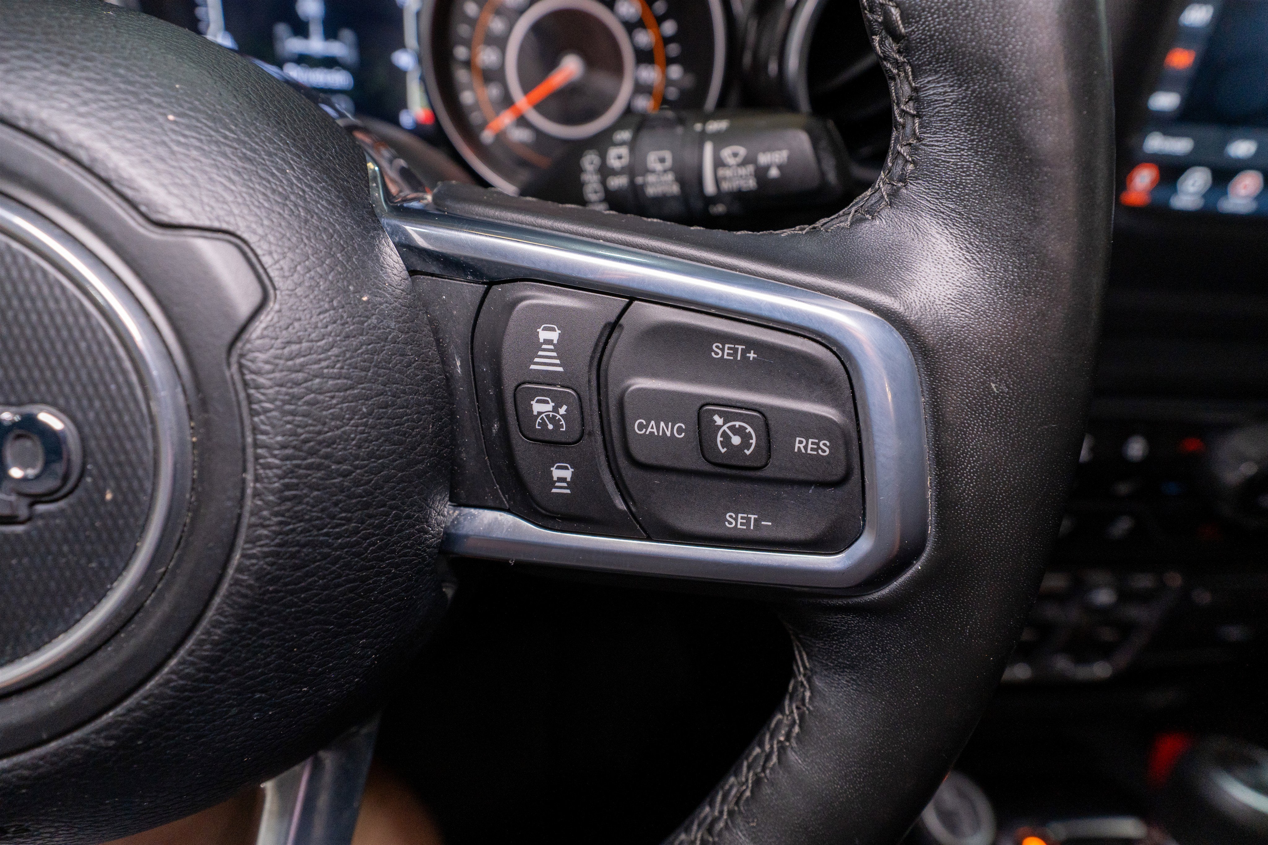 2020 Jeep Wrangler Unlimited Sahara Altitude