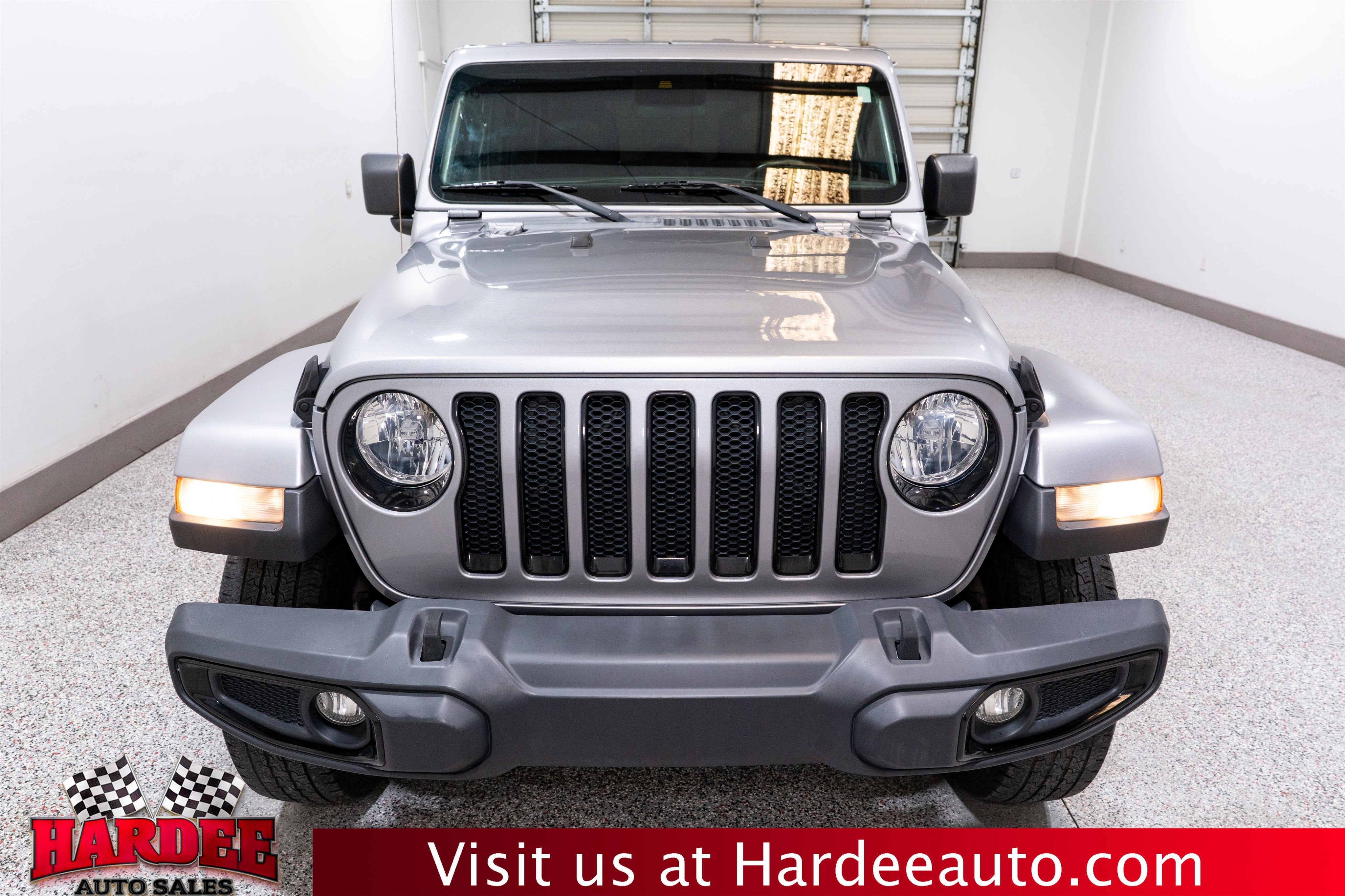 2020 Jeep Wrangler Unlimited Sahara Altitude