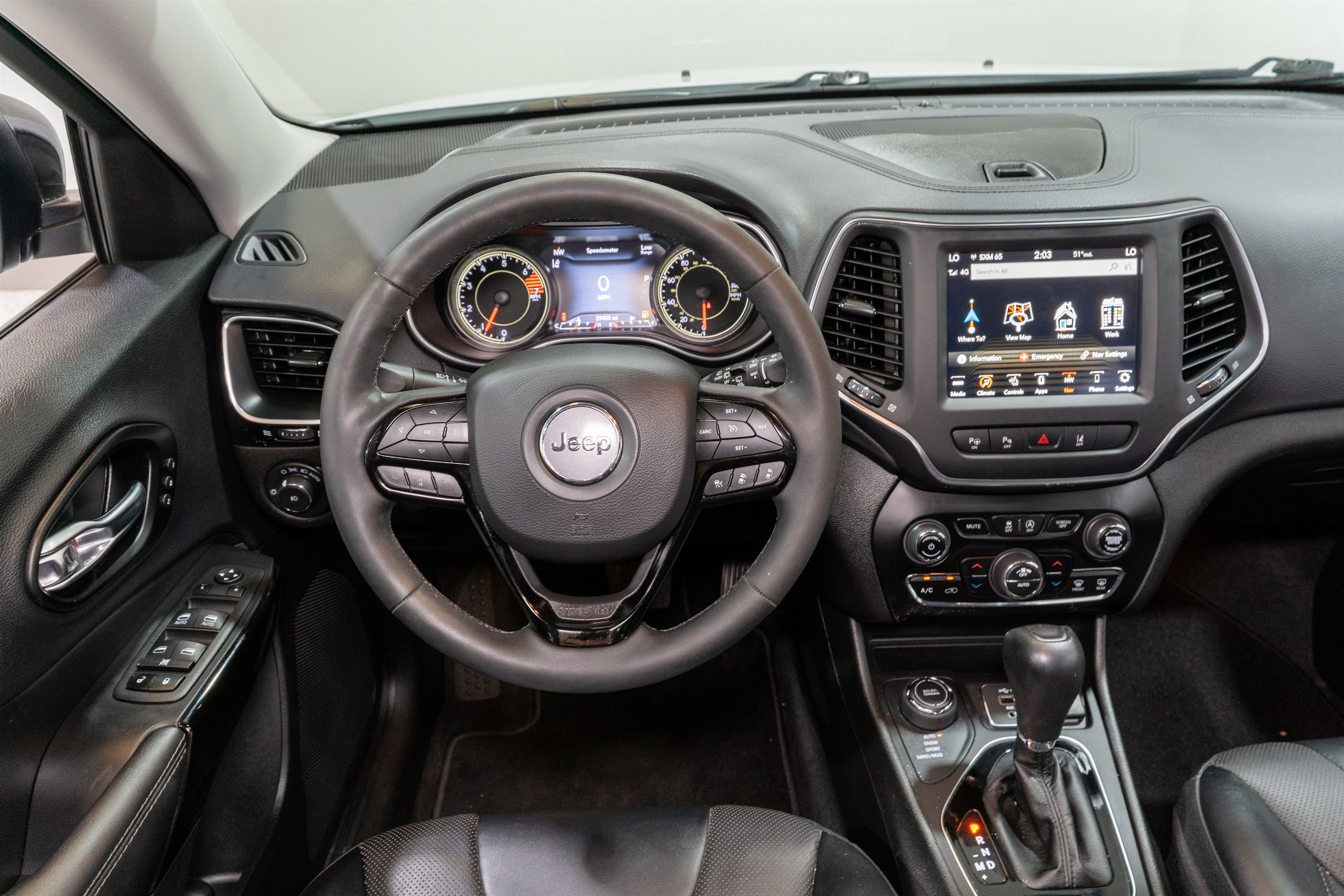2023 Jeep Cherokee Altitude Lux