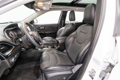 2023 Jeep Cherokee Altitude Lux