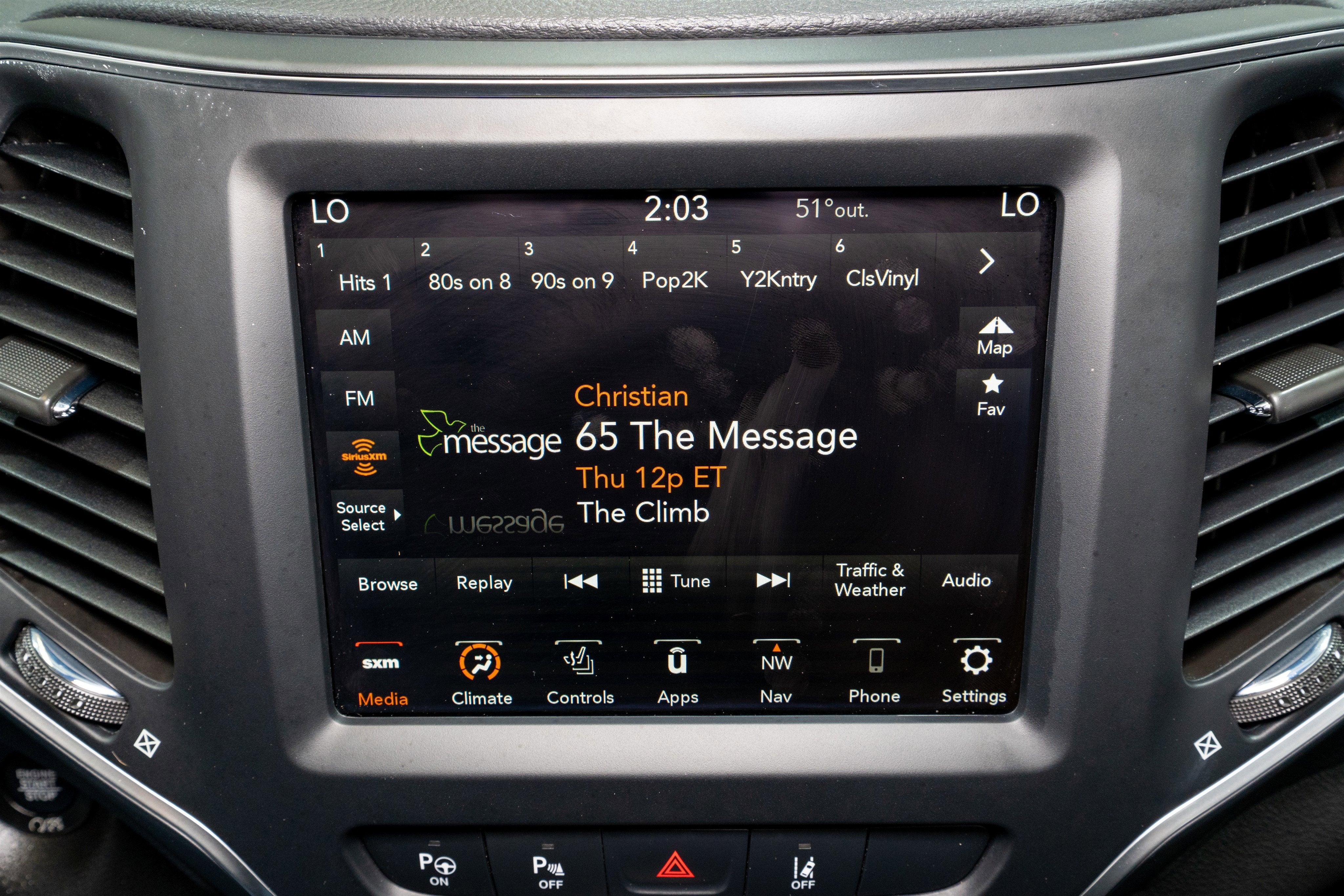 2023 Jeep Cherokee Altitude Lux