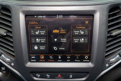 2023 Jeep Cherokee Altitude Lux