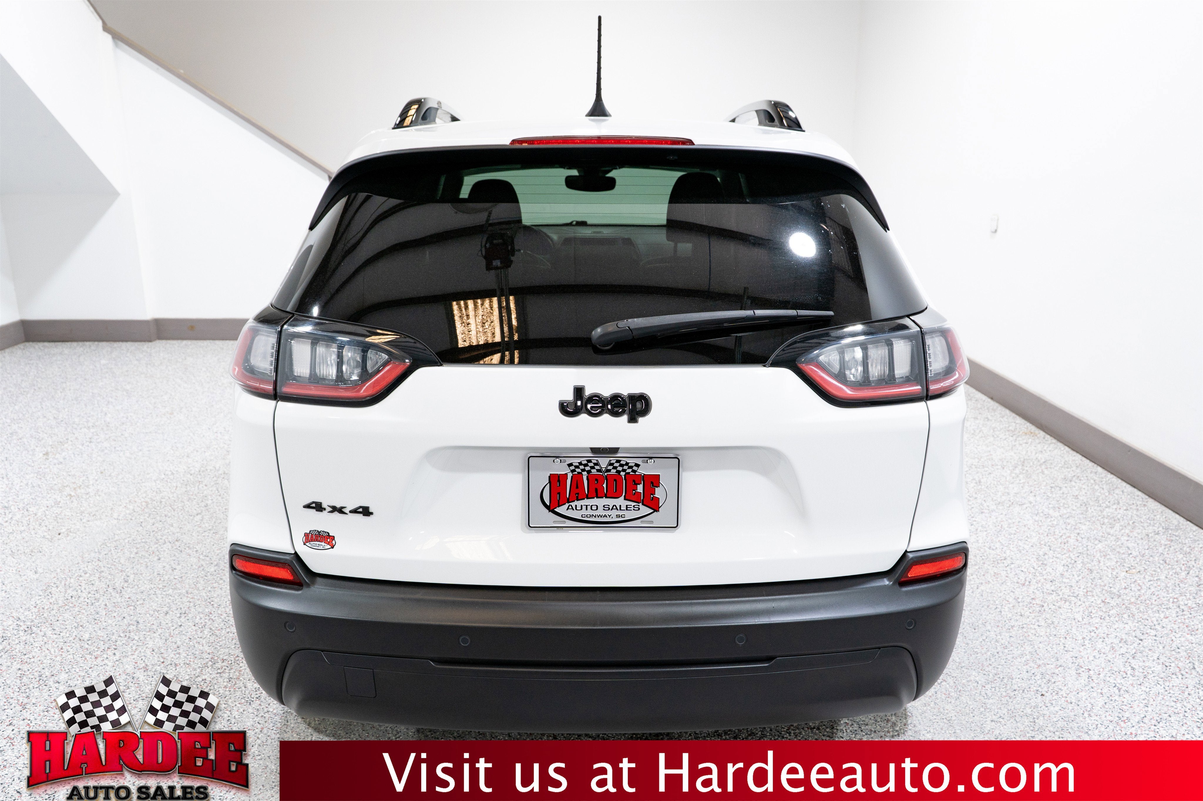 2023 Jeep Cherokee Altitude Lux