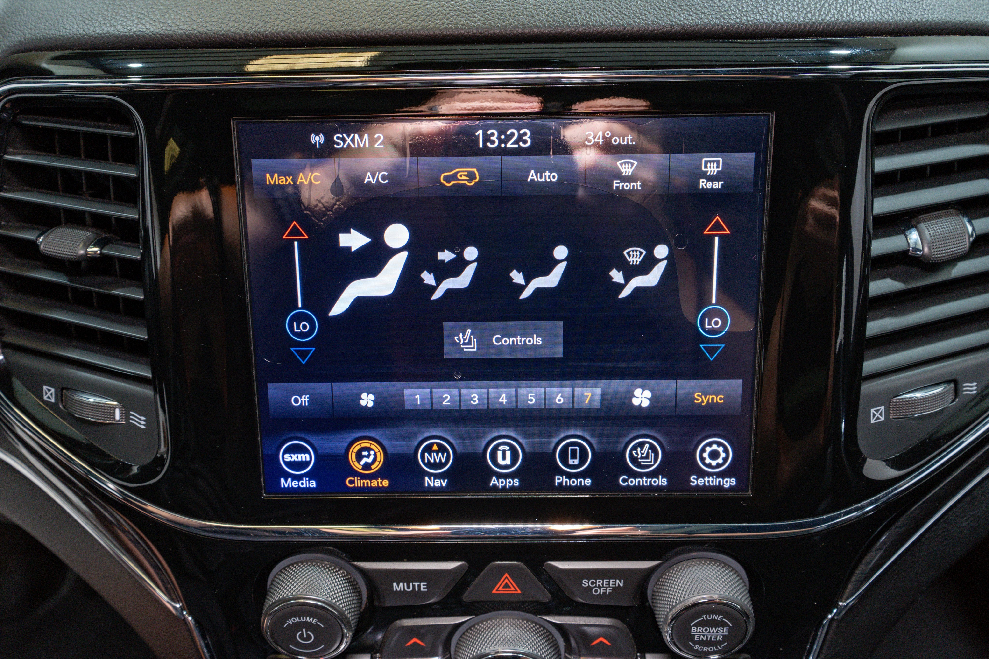 2020 Jeep Grand Cherokee Overland