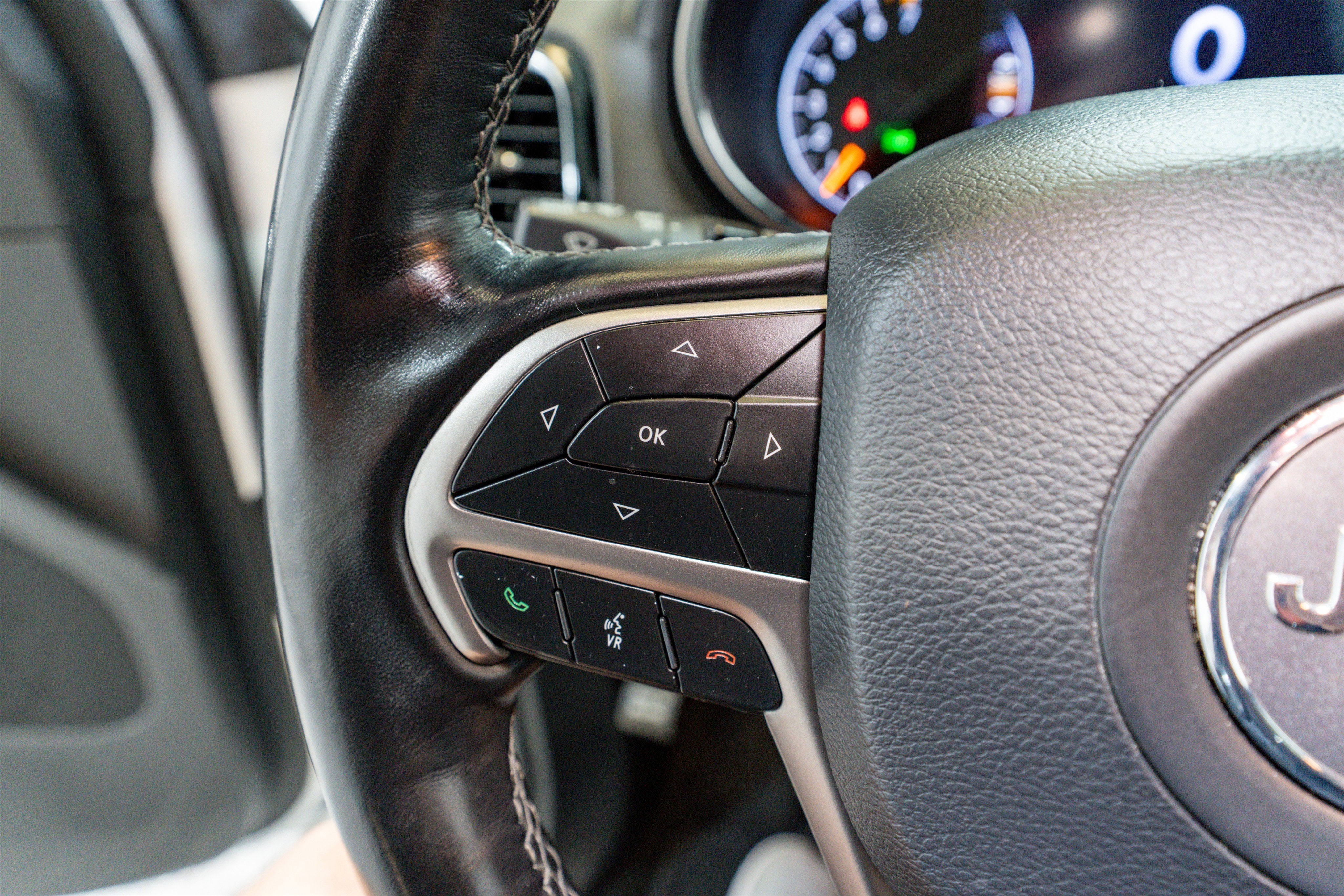 2020 Jeep Grand Cherokee Overland