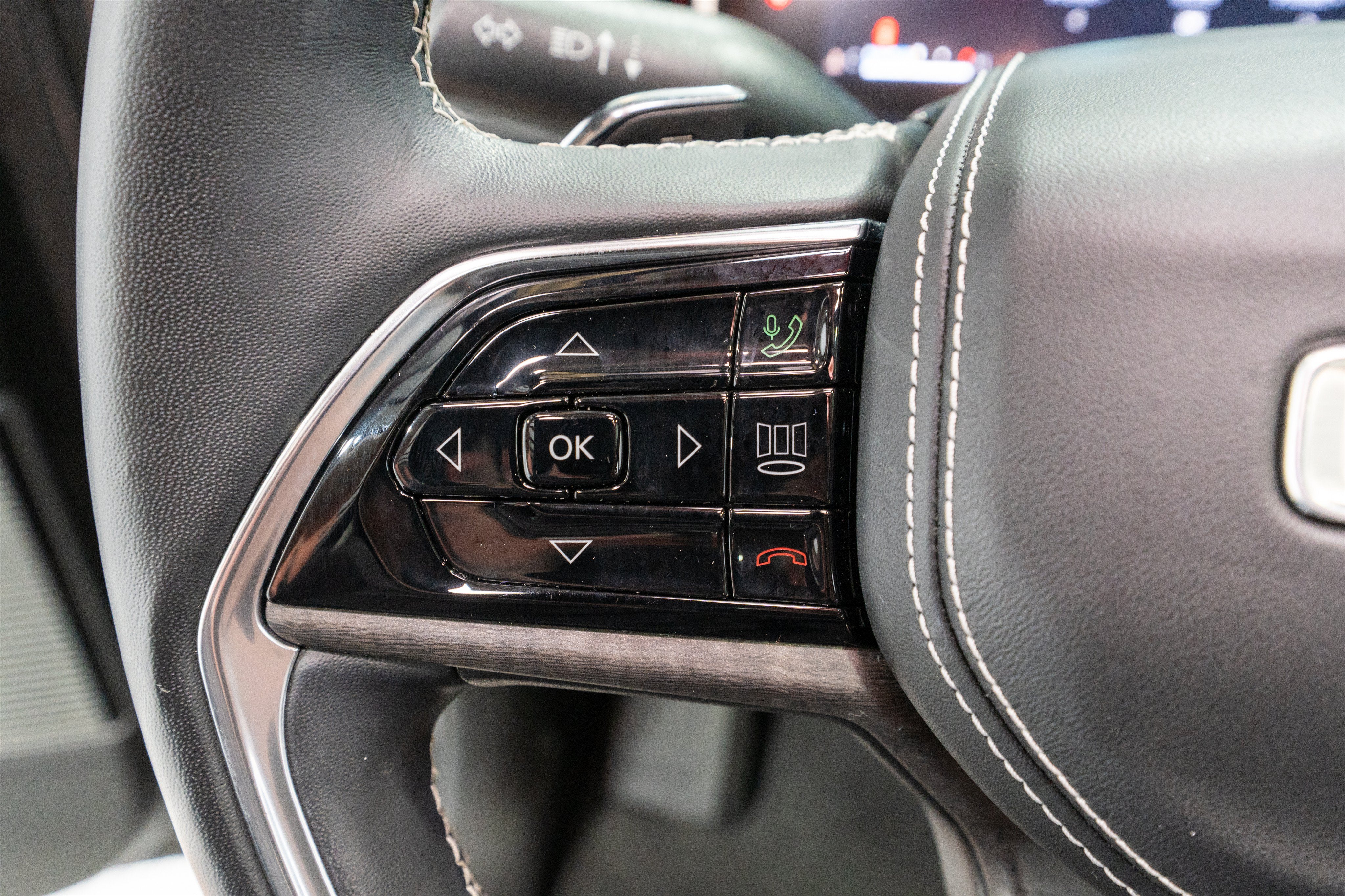 2022 Jeep Grand Cherokee Overland
