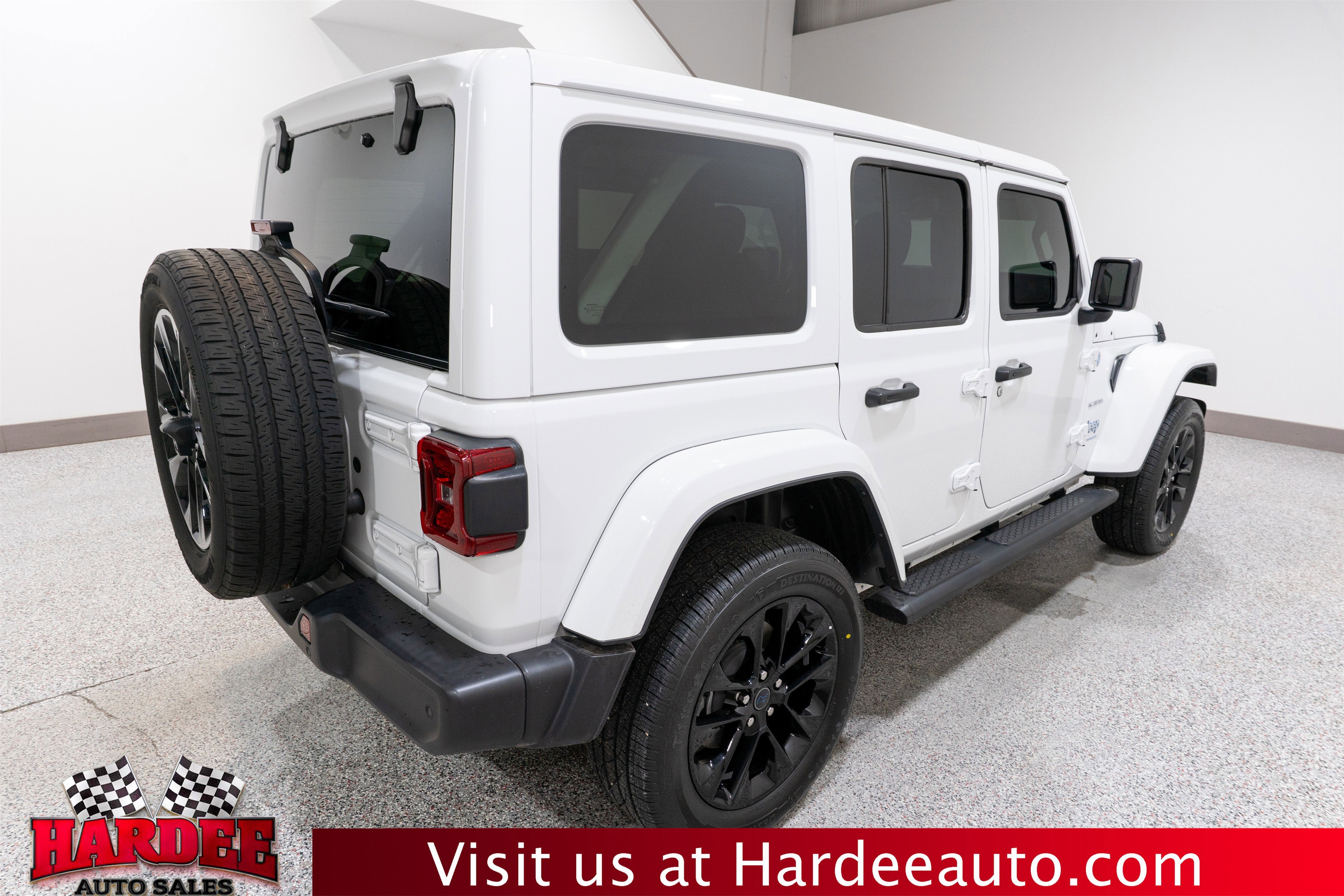 2024 Jeep Wrangler 4xe Sahara