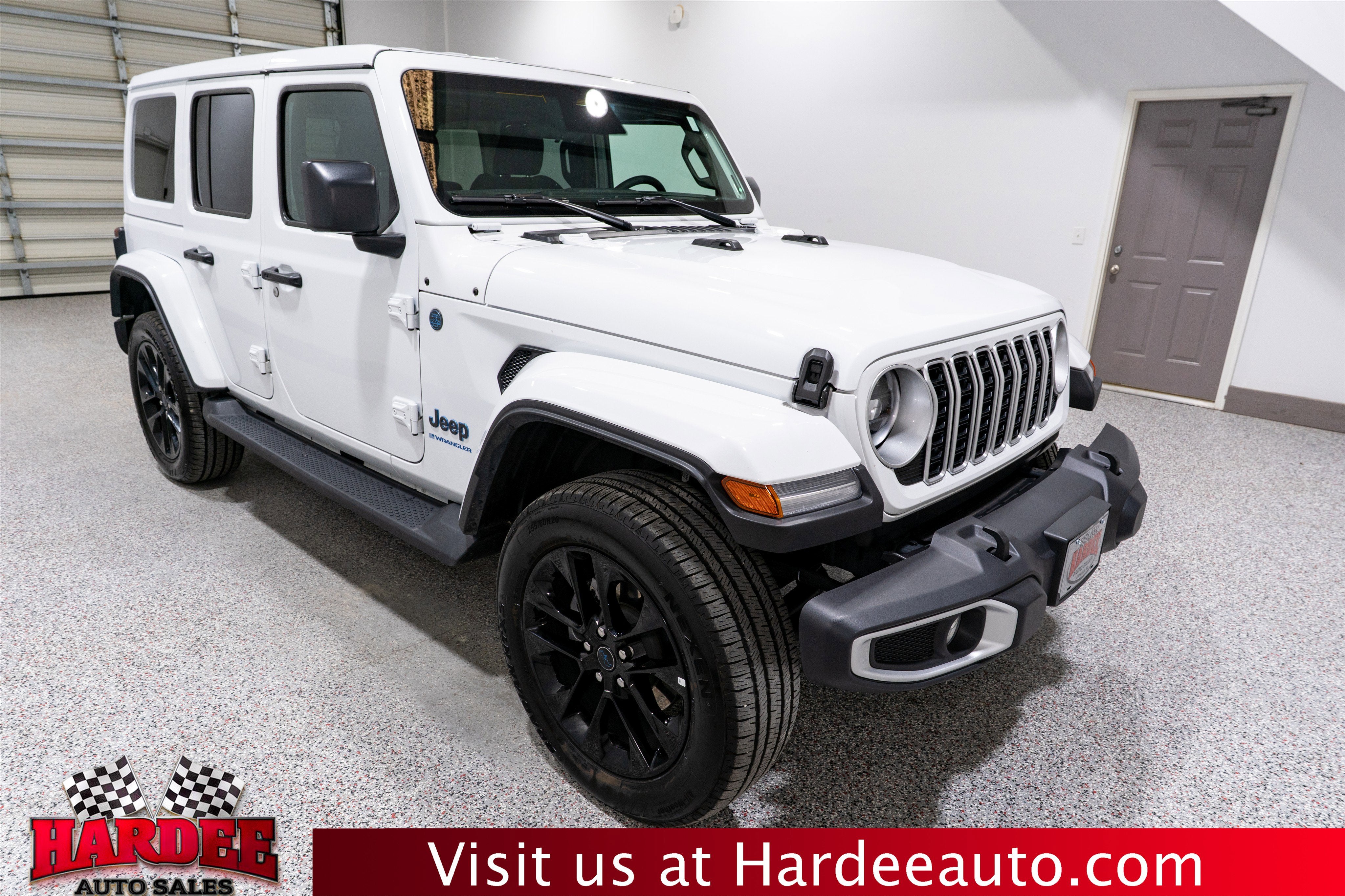 2025 Jeep Wrangler 4xe Sahara