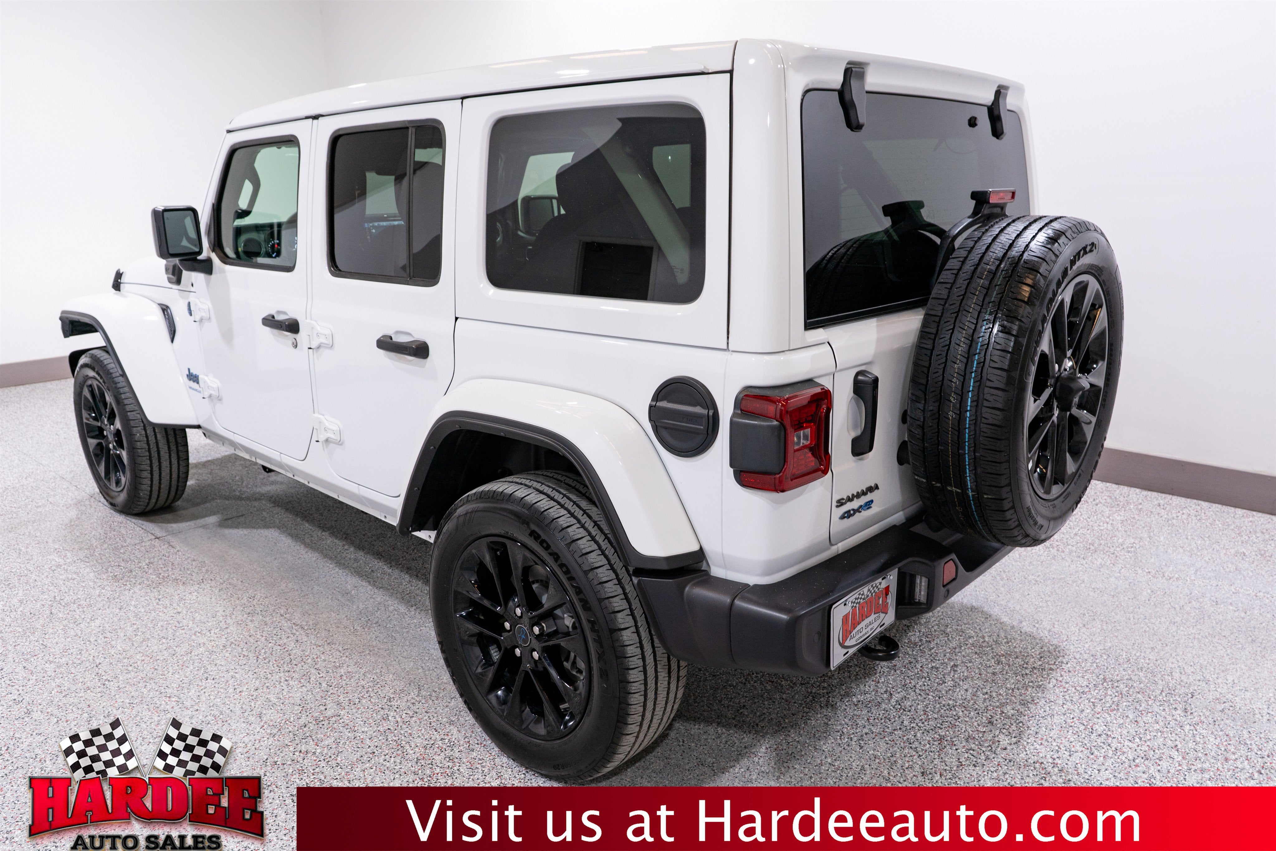 2025 Jeep Wrangler 4xe Sahara