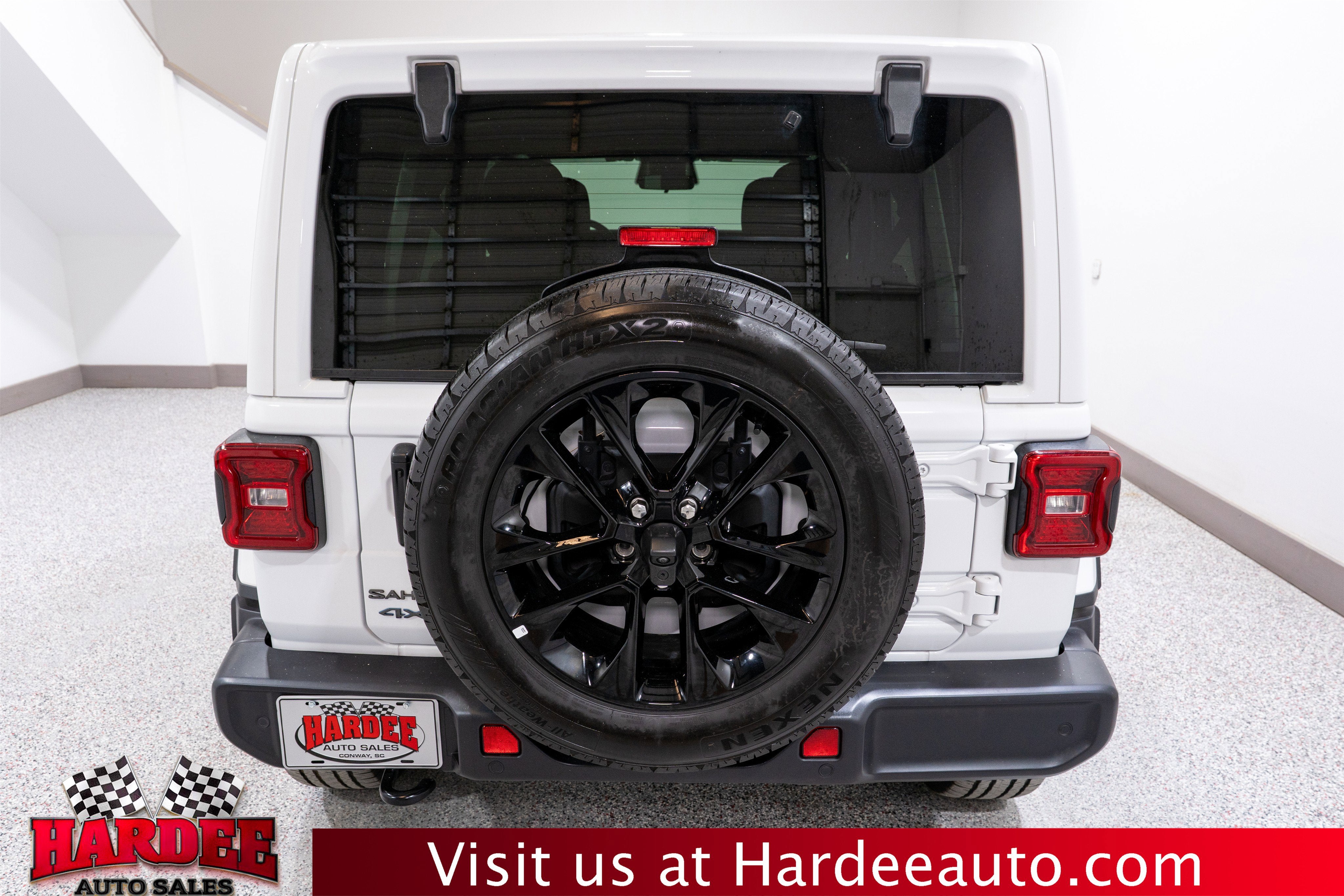 2025 Jeep Wrangler 4xe Sahara