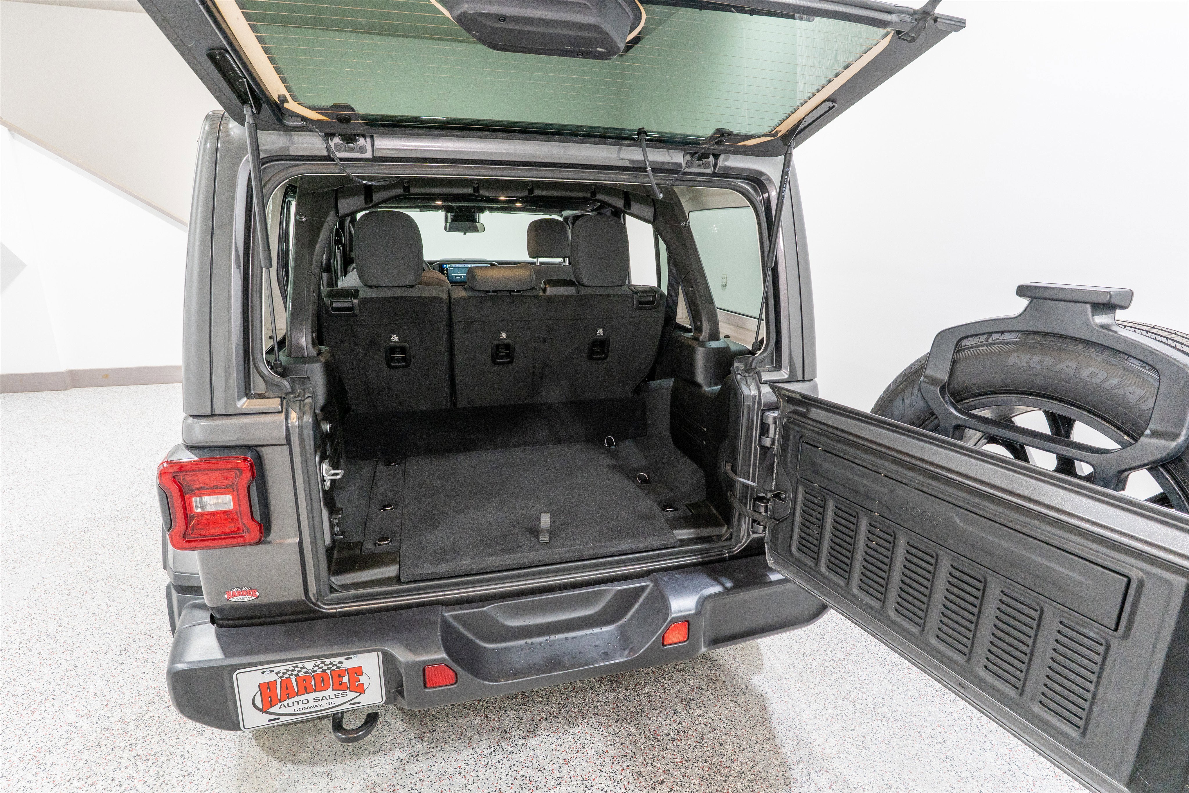 2025 Jeep Wrangler 4xe Sahara
