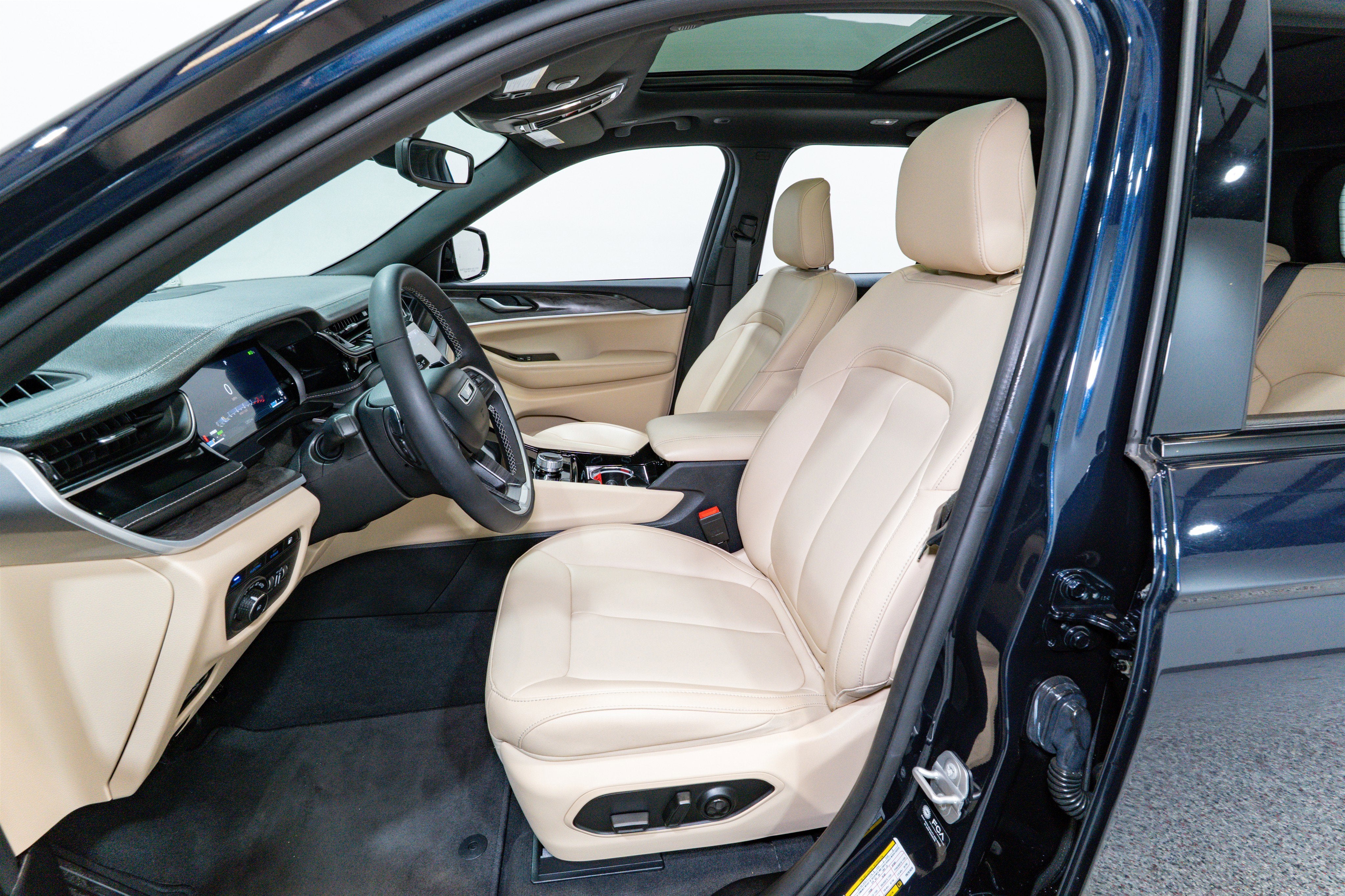 2023 Jeep Grand Cherokee 4xe Base