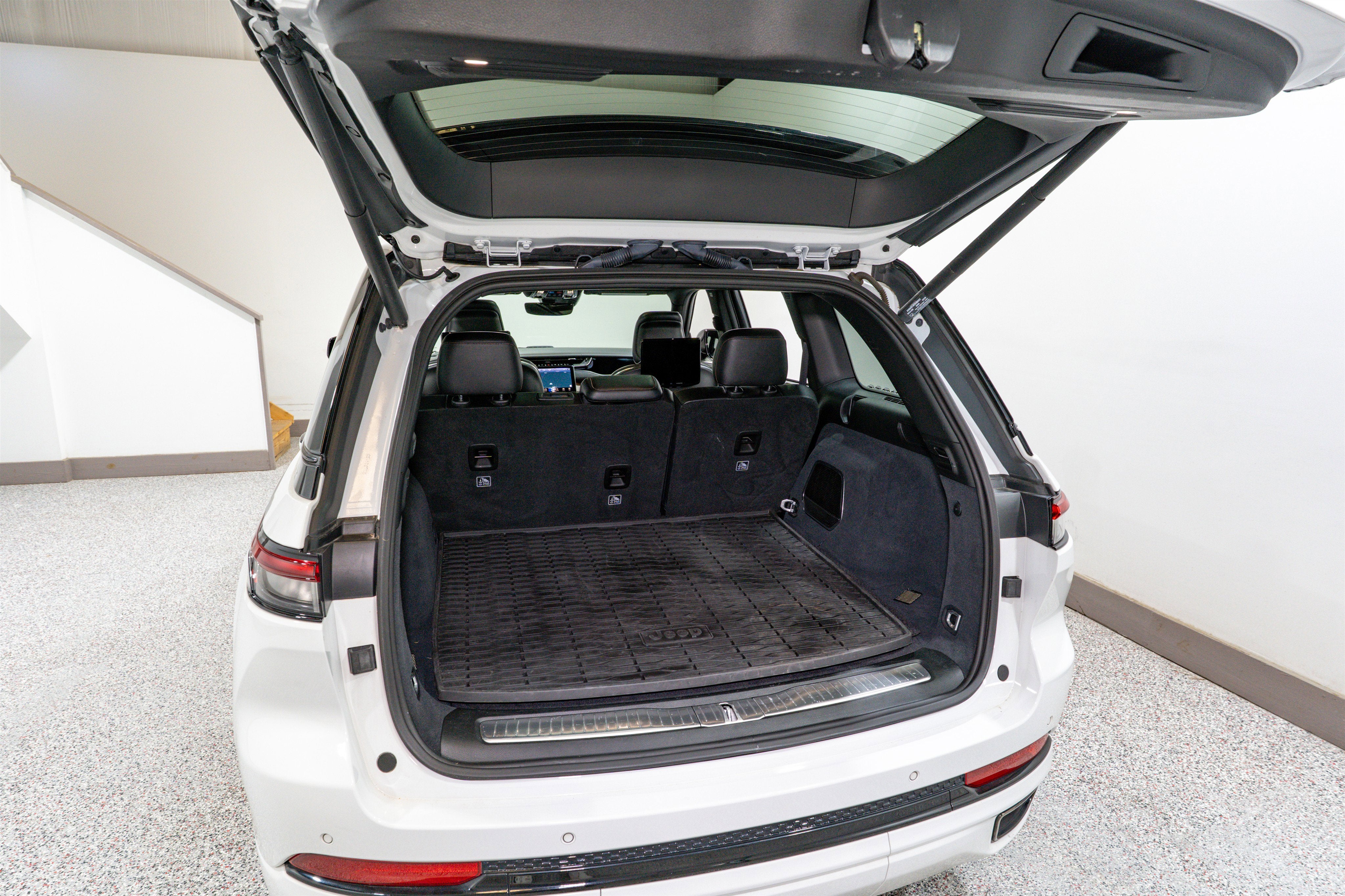 2023 Jeep Grand Cherokee 4xe Summit