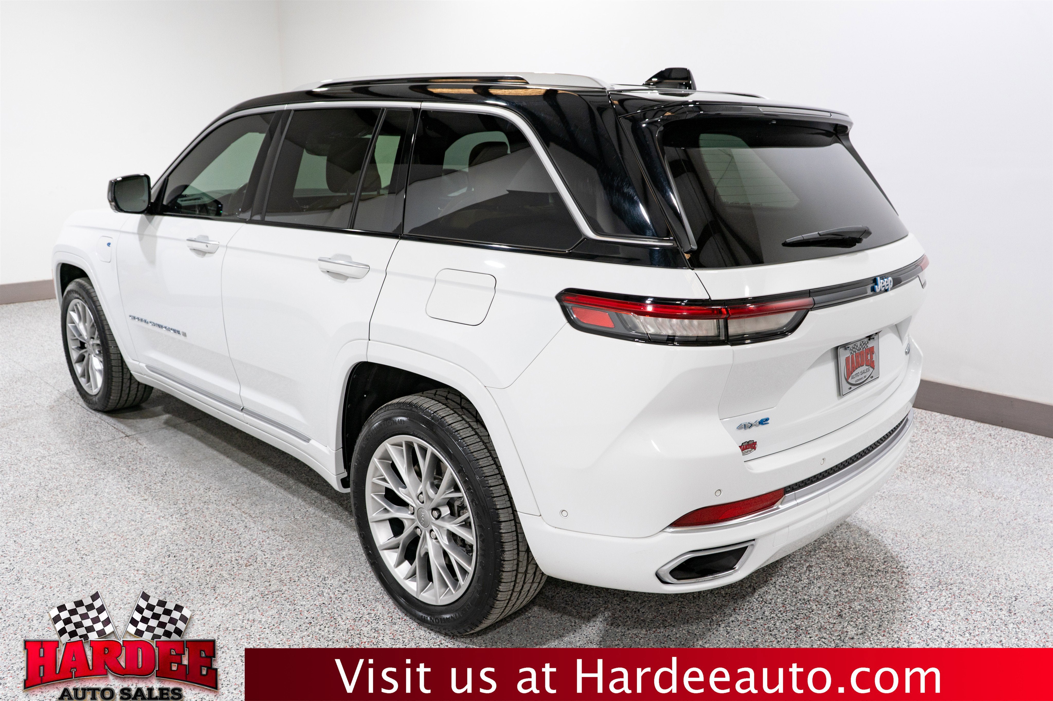 2023 Jeep Grand Cherokee 4xe Summit