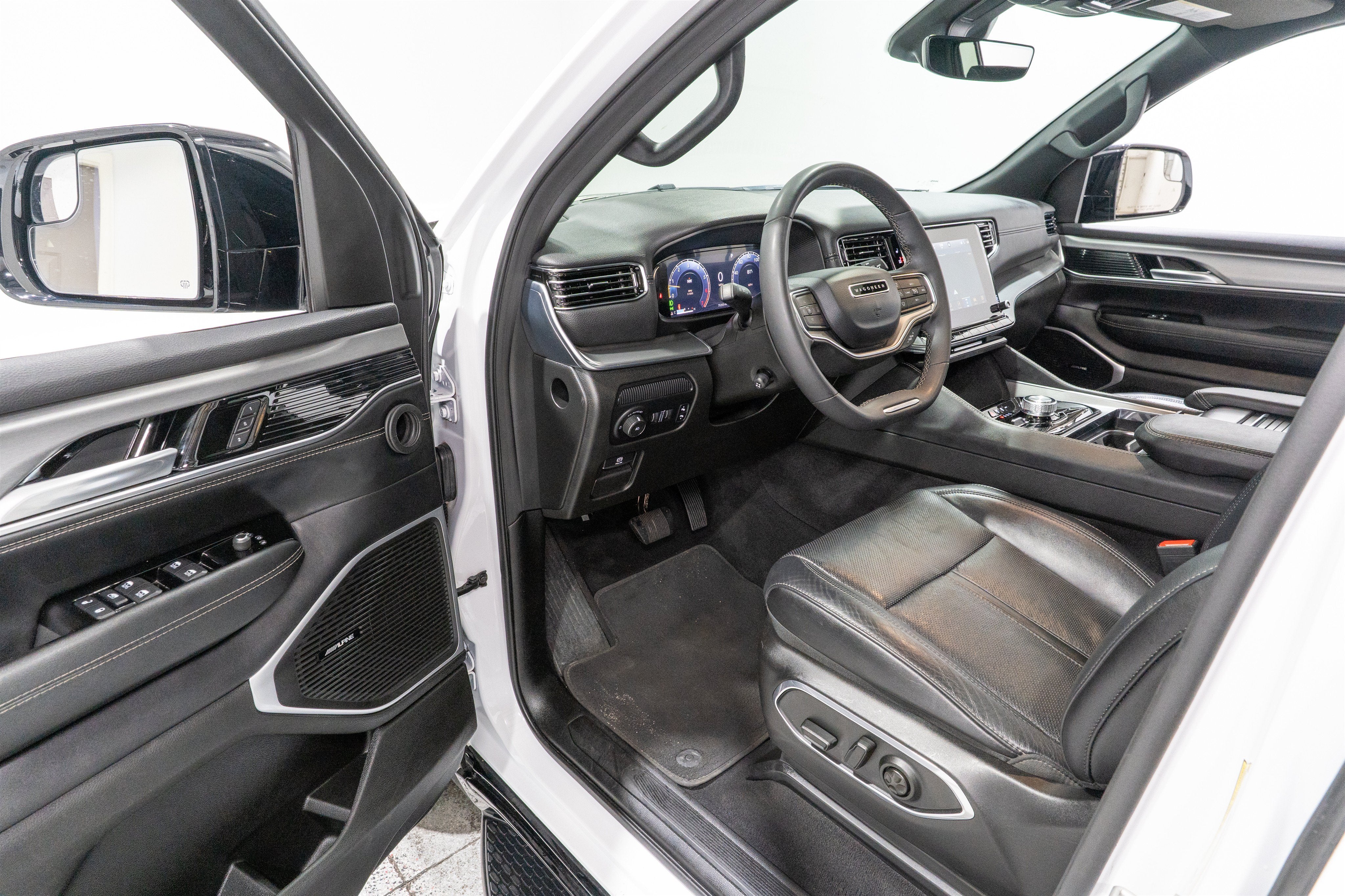 2024 Jeep Wagoneer Series II Carbide