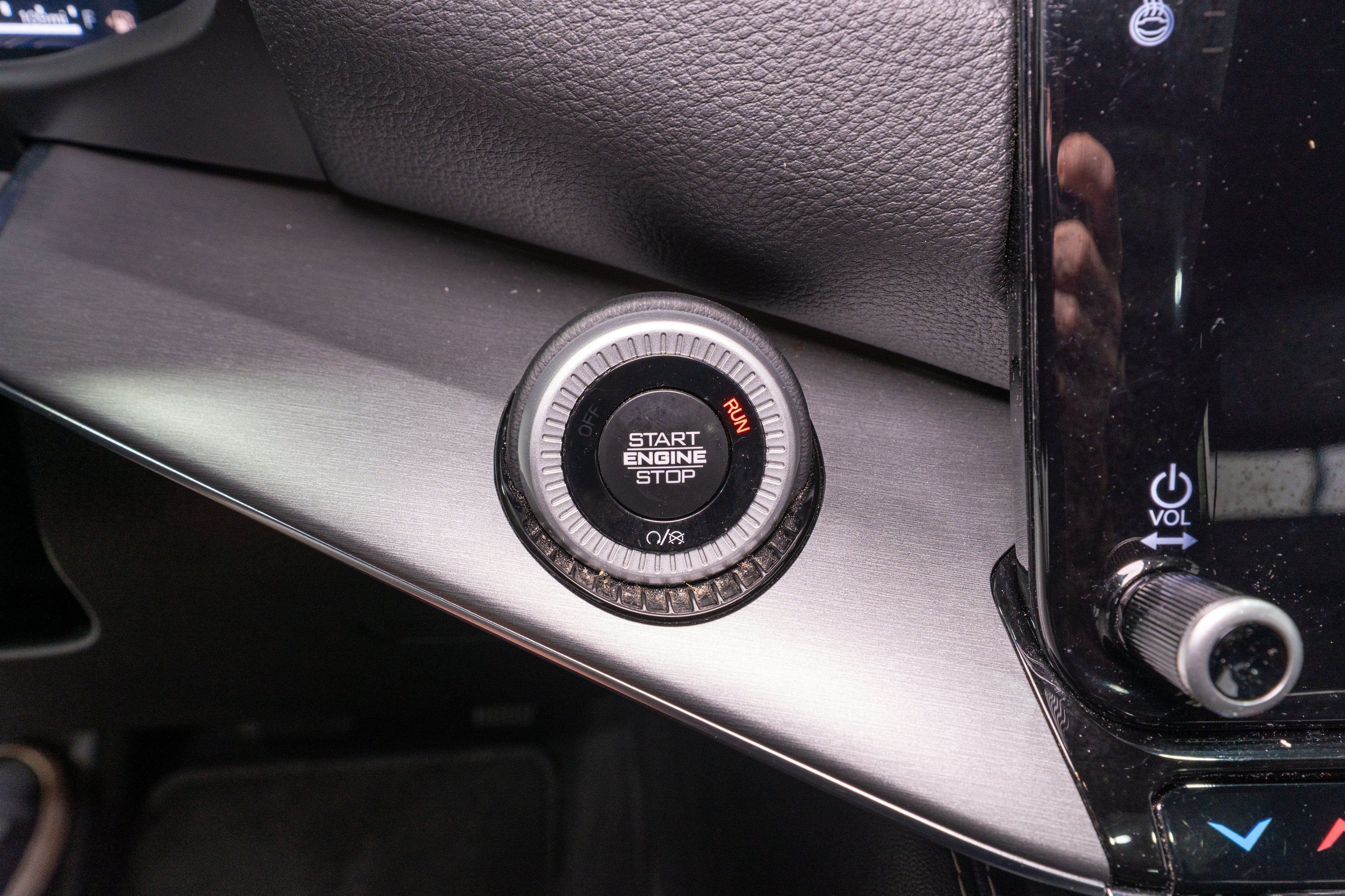 2024 Jeep Wagoneer Series II Carbide