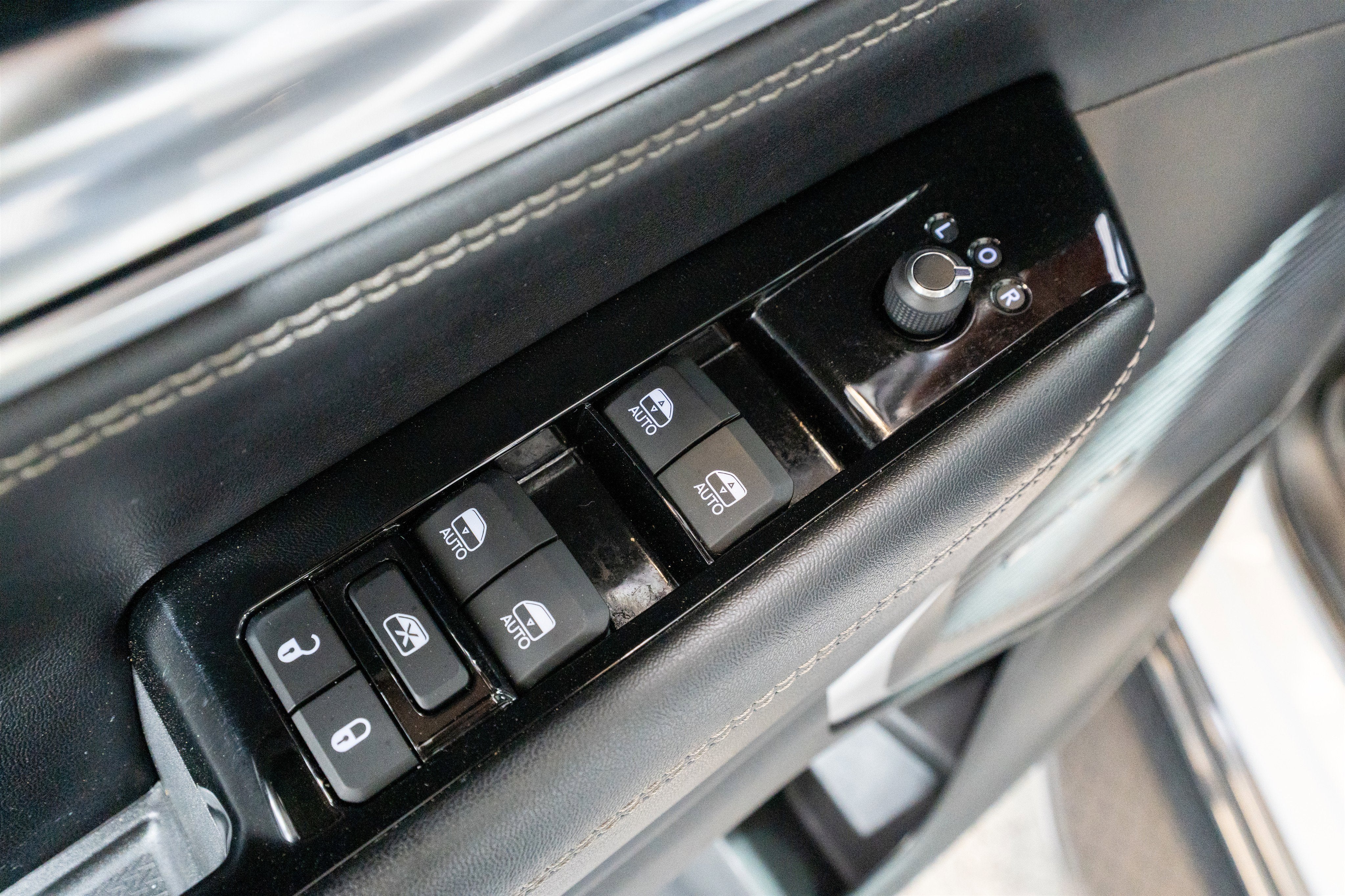 2024 Jeep Wagoneer Series II Carbide