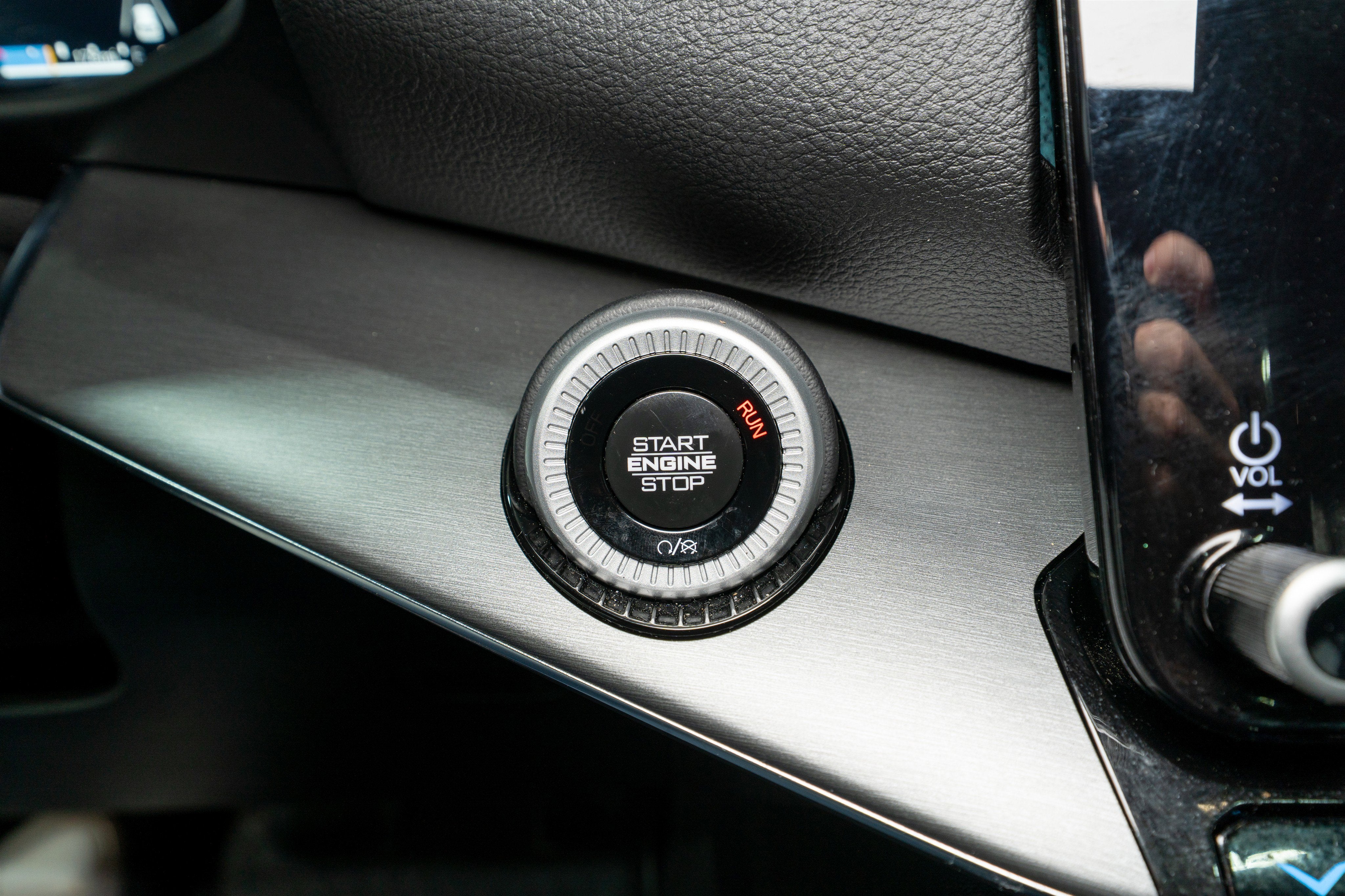 2024 Jeep Wagoneer Series II Carbide