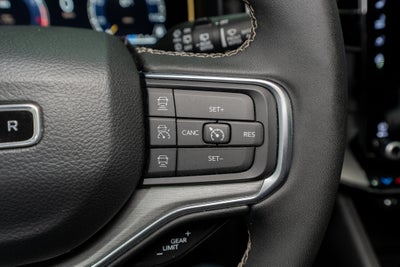 2024 Jeep Wagoneer Series II Carbide