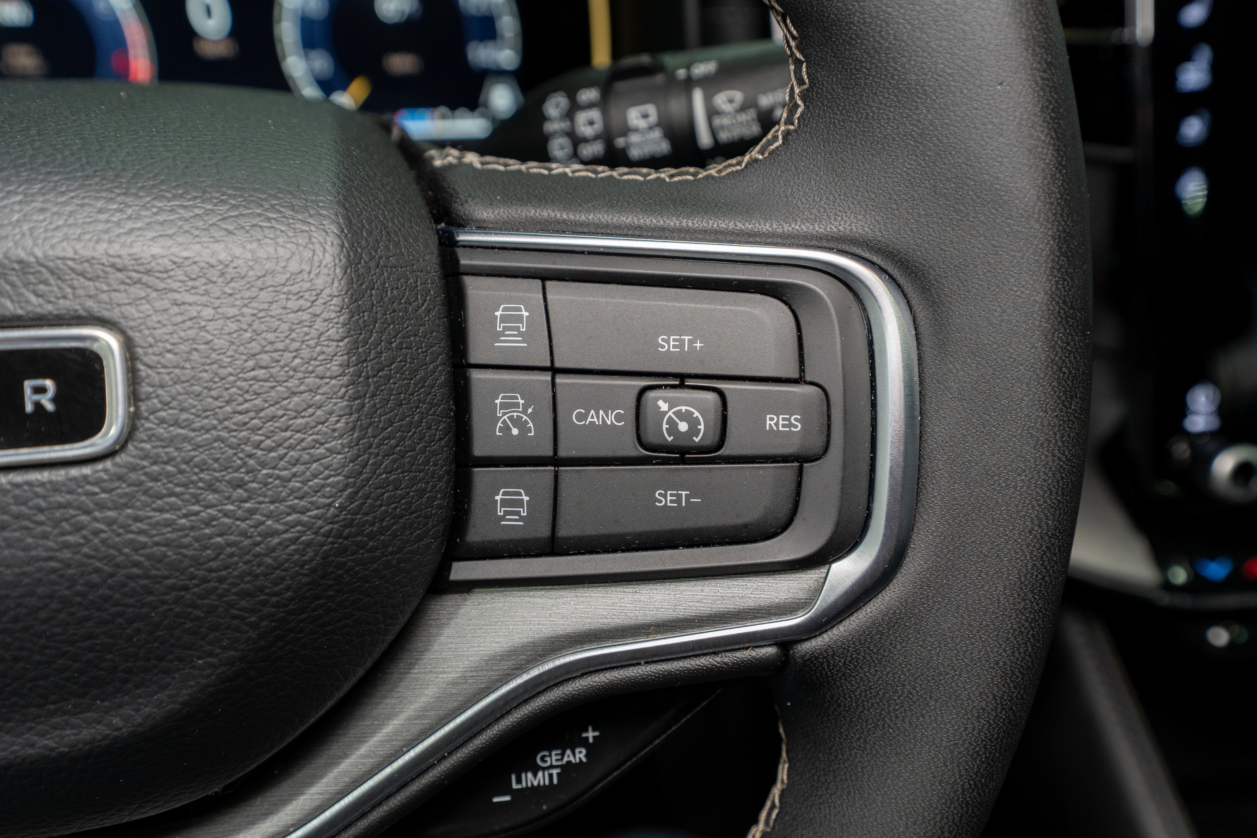 2024 Jeep Wagoneer Series II Carbide