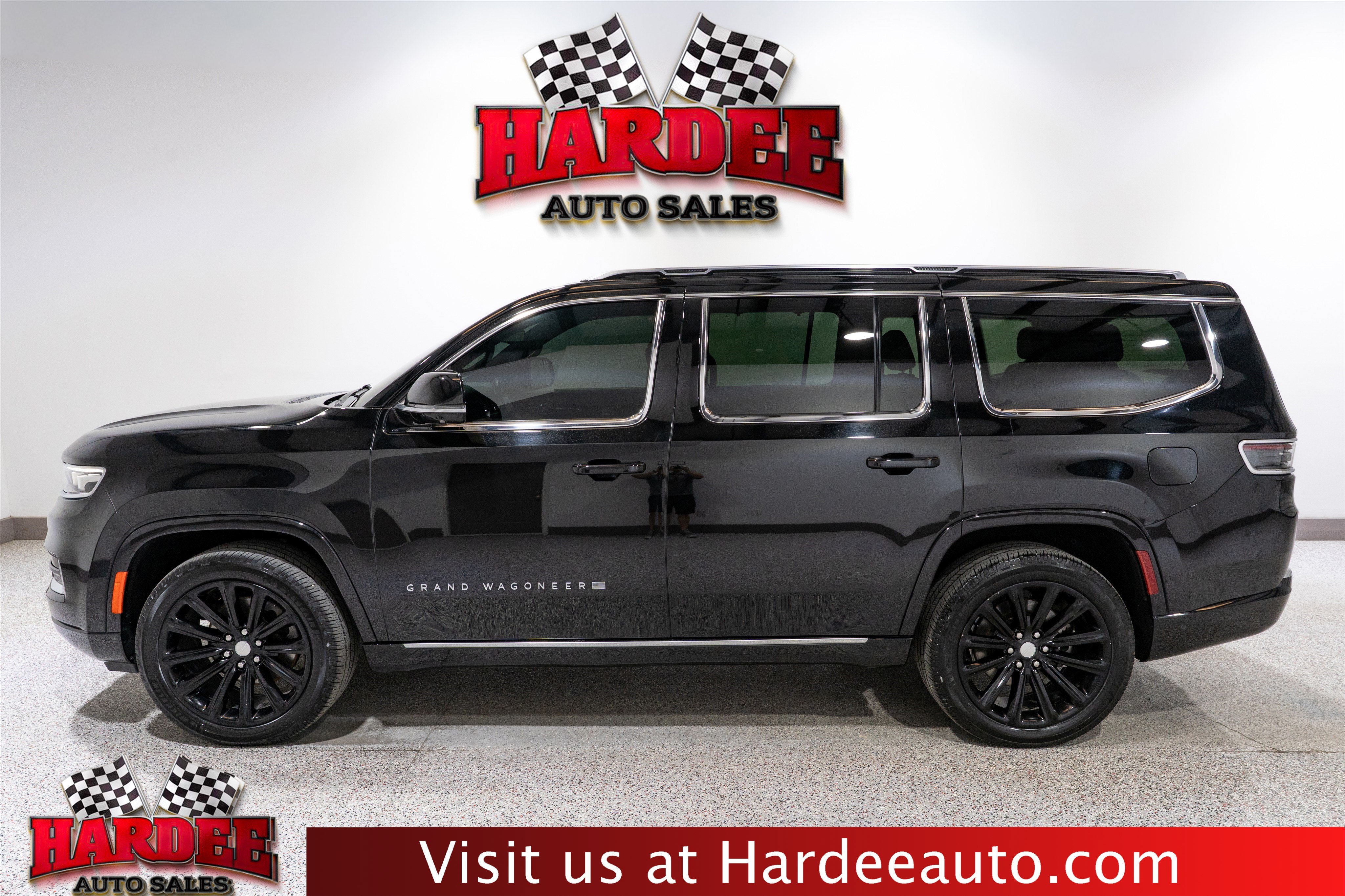 2022 Jeep Grand Wagoneer Series II