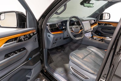 2022 Jeep Grand Wagoneer Series II