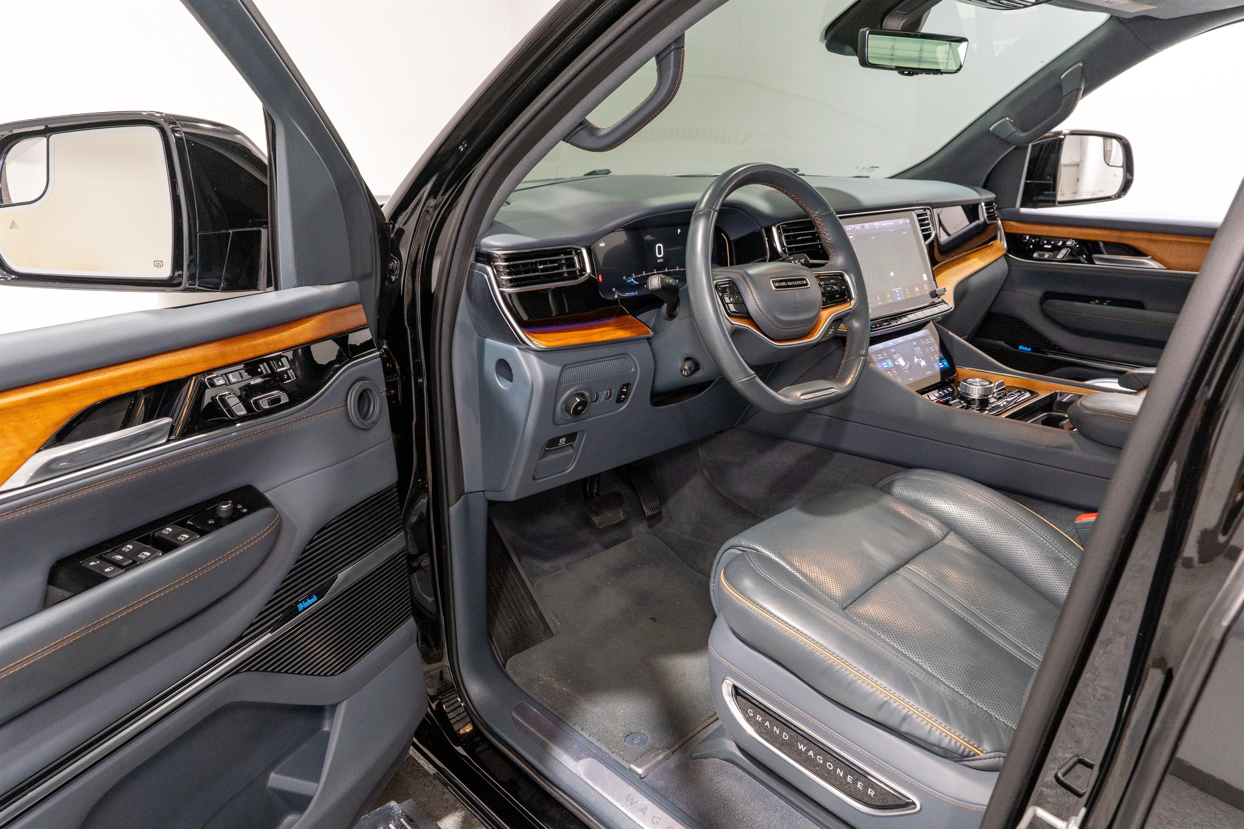 2022 Jeep Grand Wagoneer Series II