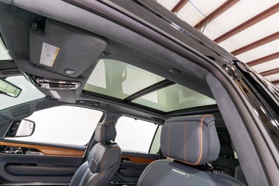 2022 Jeep Grand Wagoneer Series II