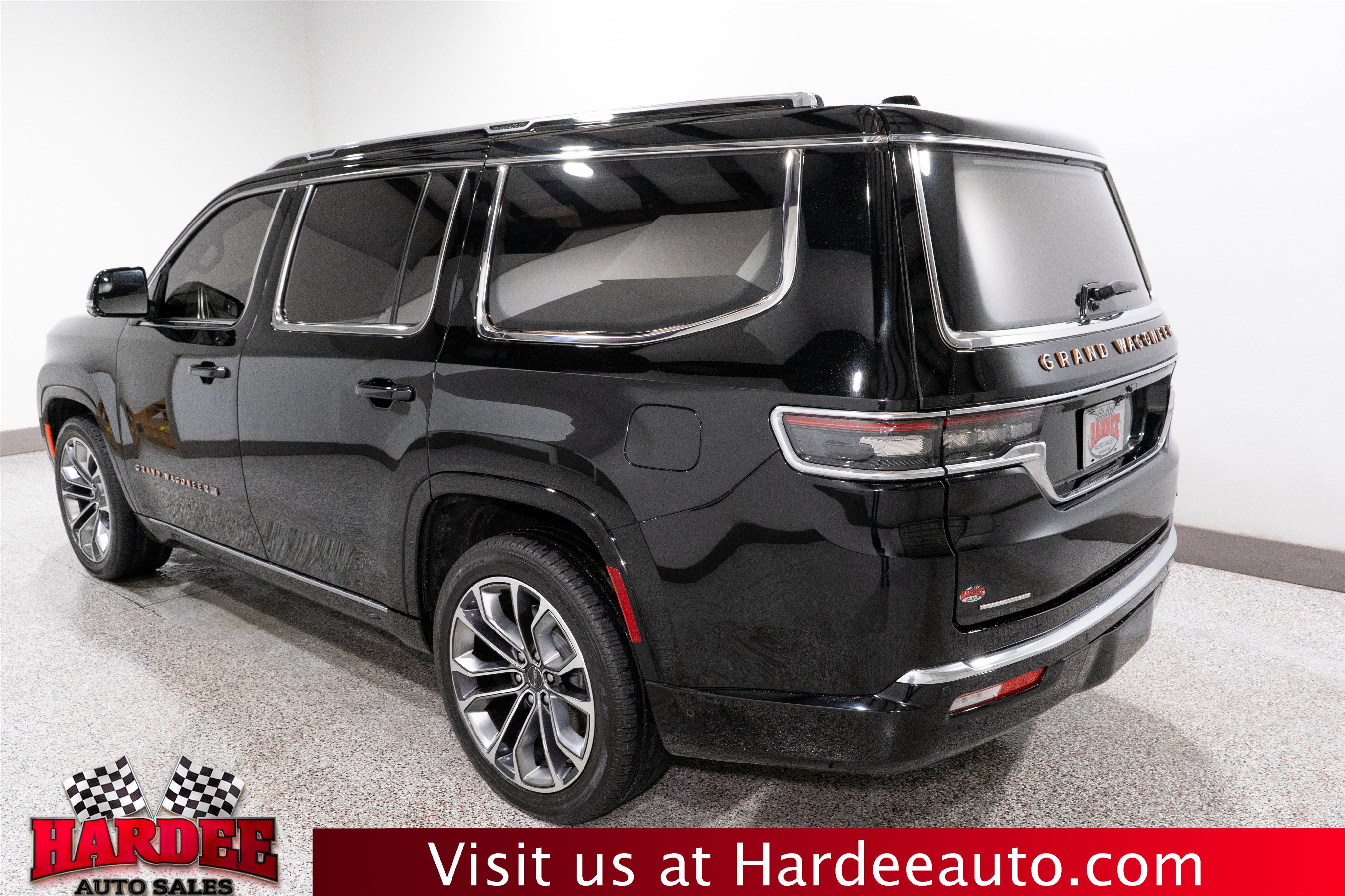 2023 Jeep Grand Wagoneer Series III