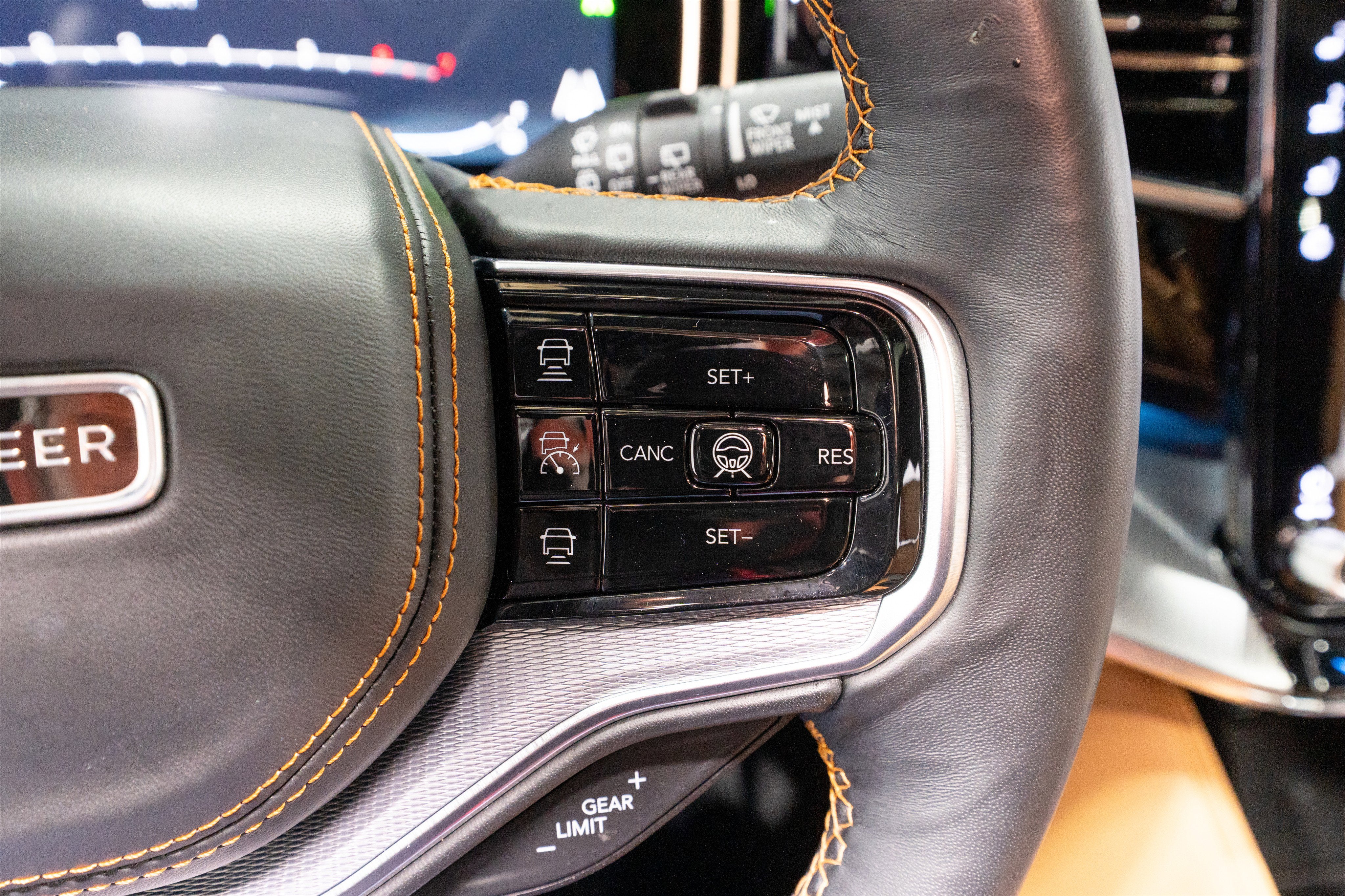 2023 Jeep Grand Wagoneer Series III