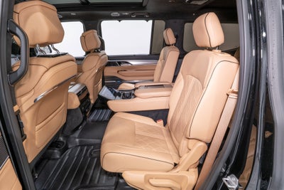 2023 Jeep Grand Wagoneer Series III