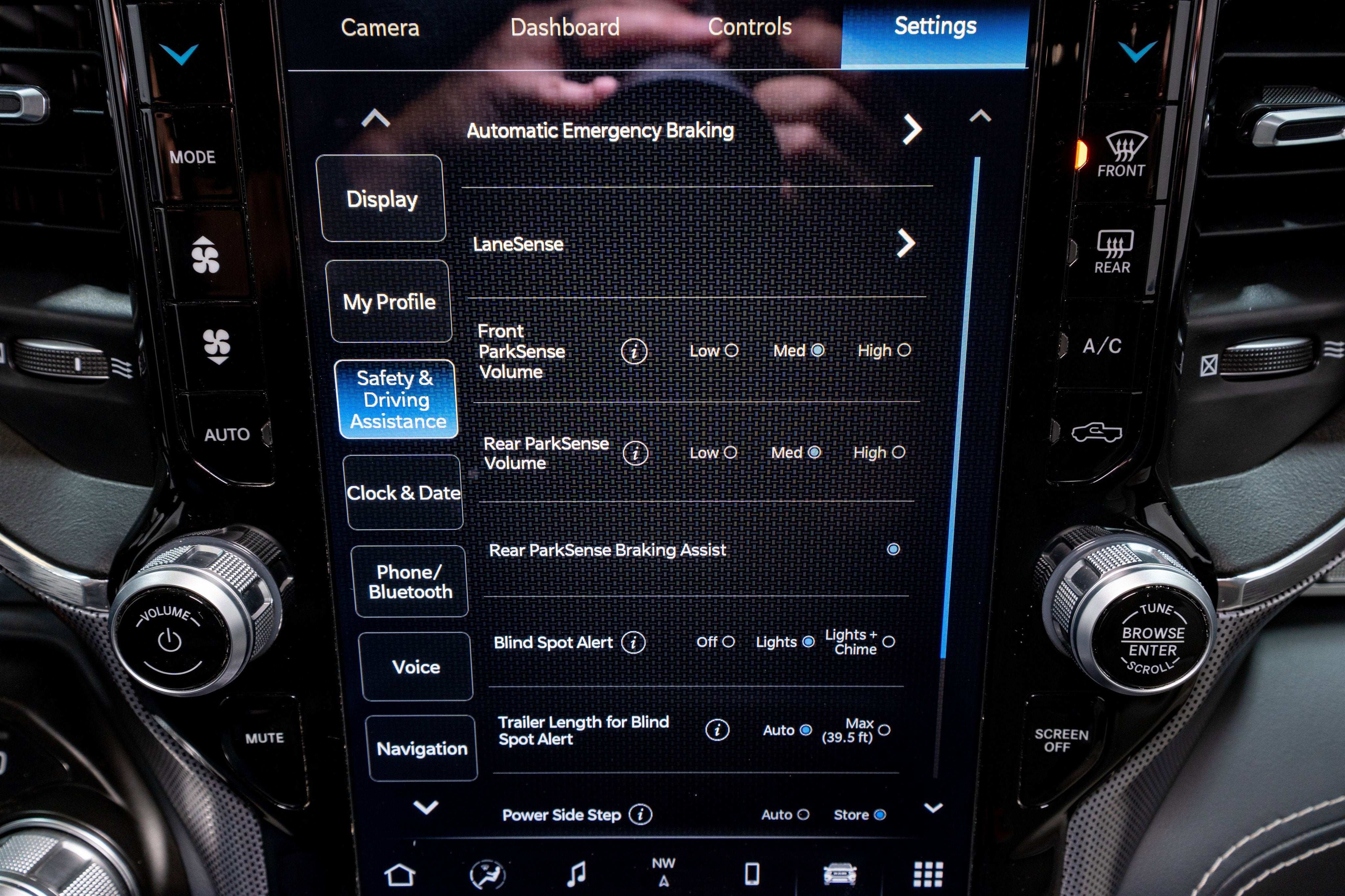 2023 RAM 1500 Limited