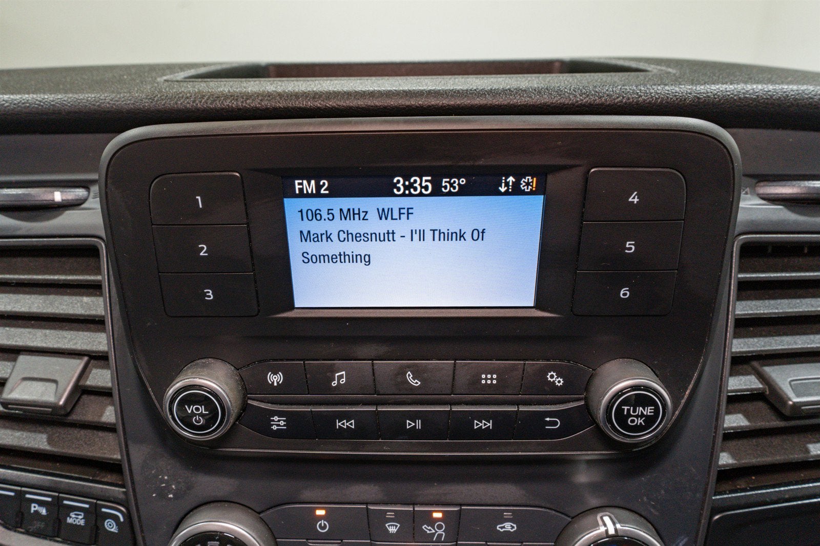 2021 Ford Transit Passenger Wagon XLT