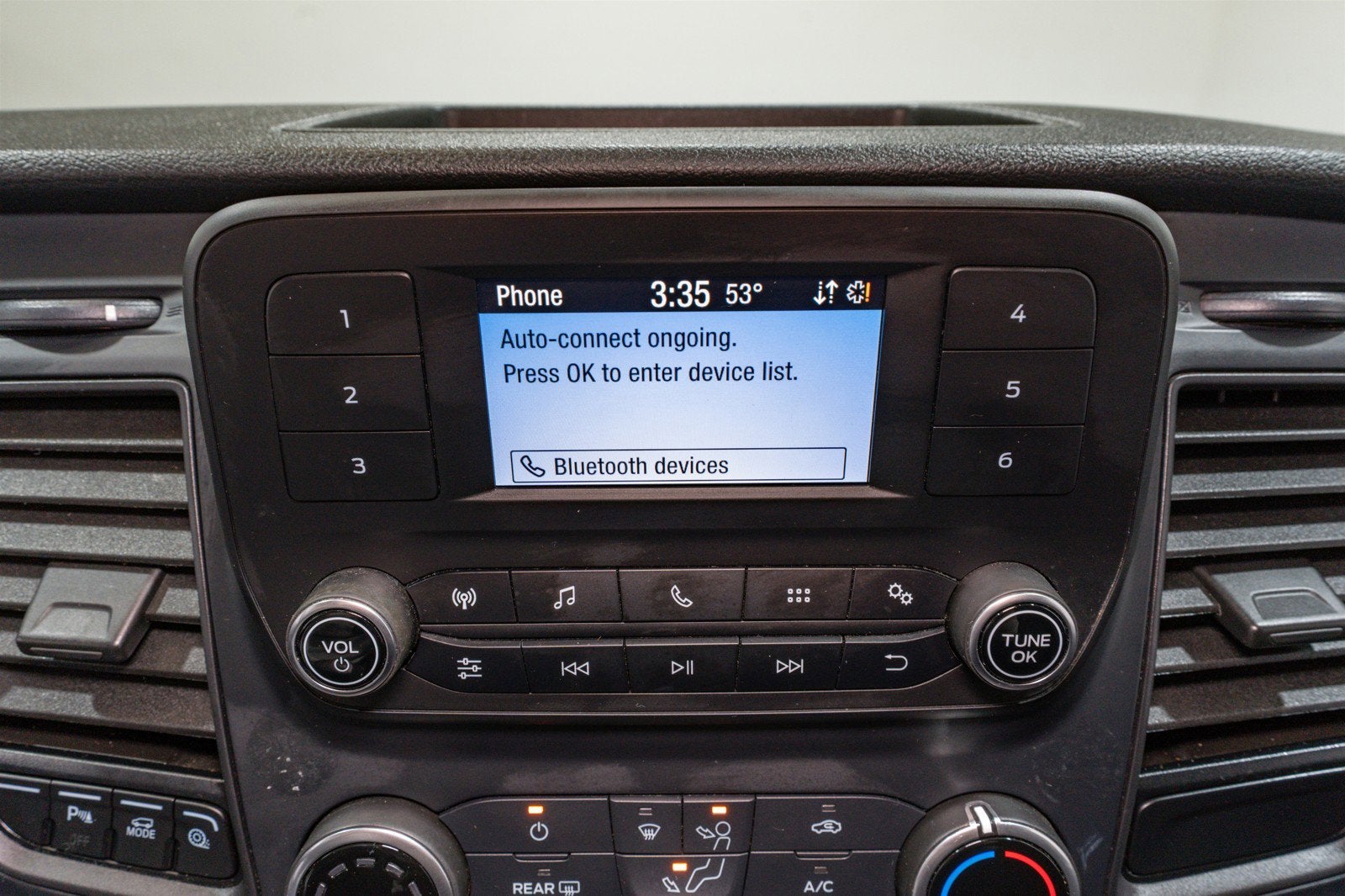 2021 Ford Transit Passenger Wagon XLT