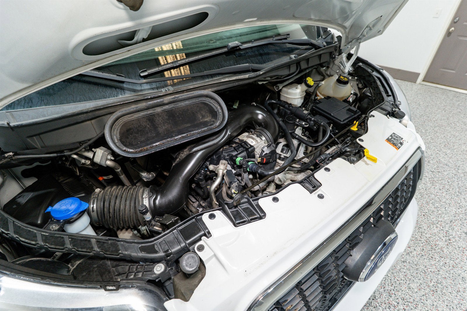 2021 Ford Transit Passenger Wagon XLT