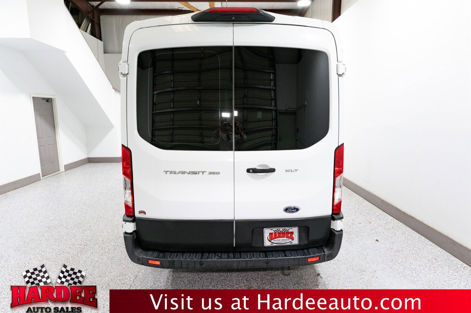 2021 Ford Transit Passenger Wagon XLT