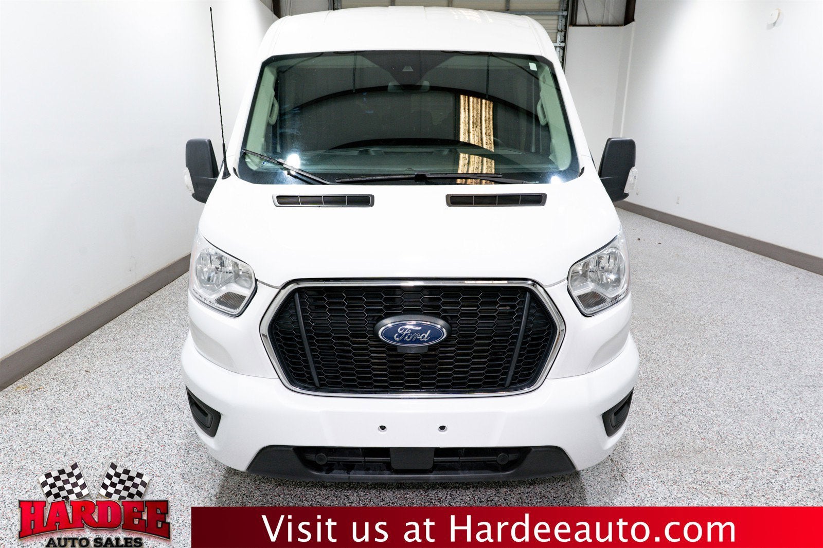 2021 Ford Transit Passenger Wagon XLT