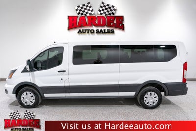2023 Ford Transit Passenger Wagon XLT