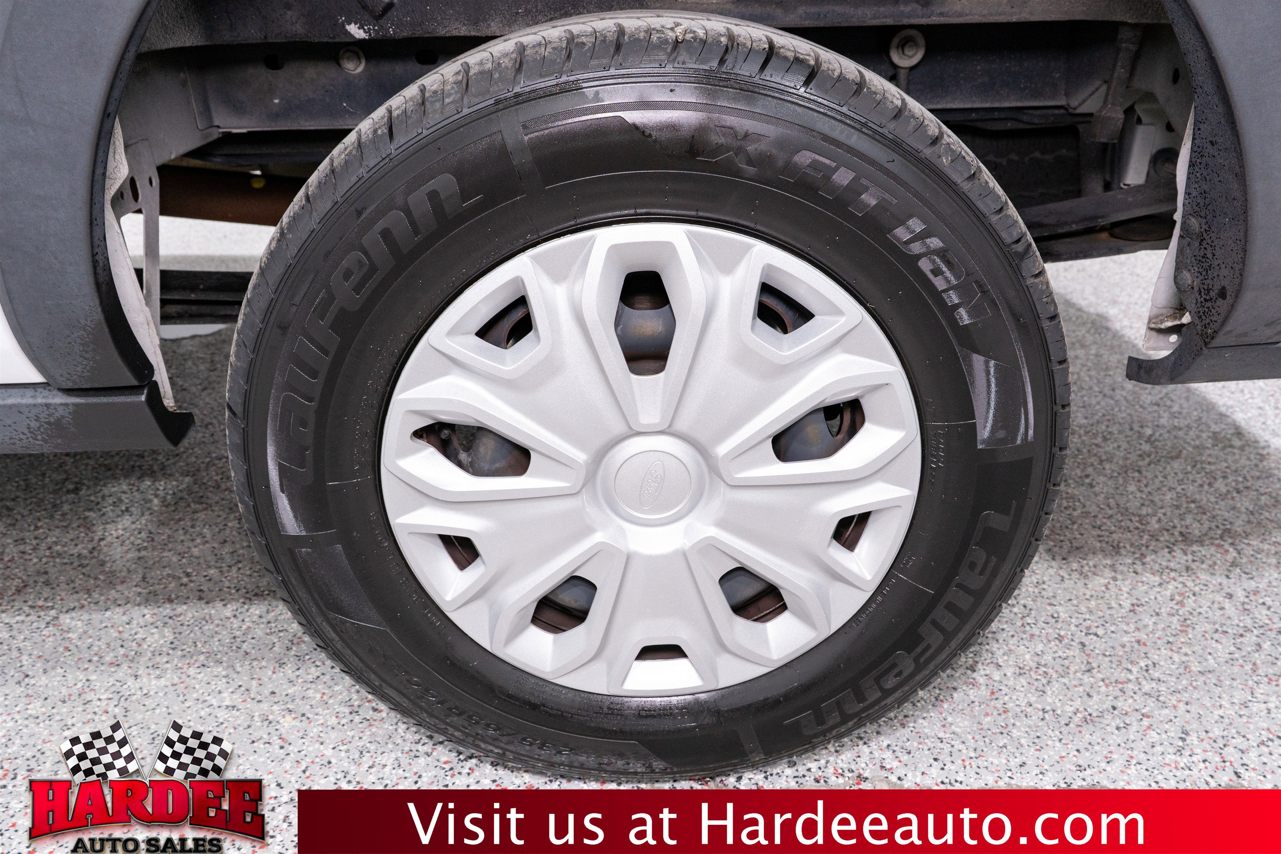 2023 Ford Transit Passenger Wagon XLT