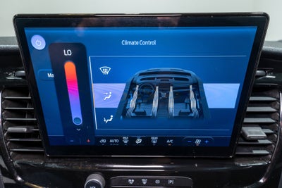 2023 Ford Transit Passenger Wagon XLT