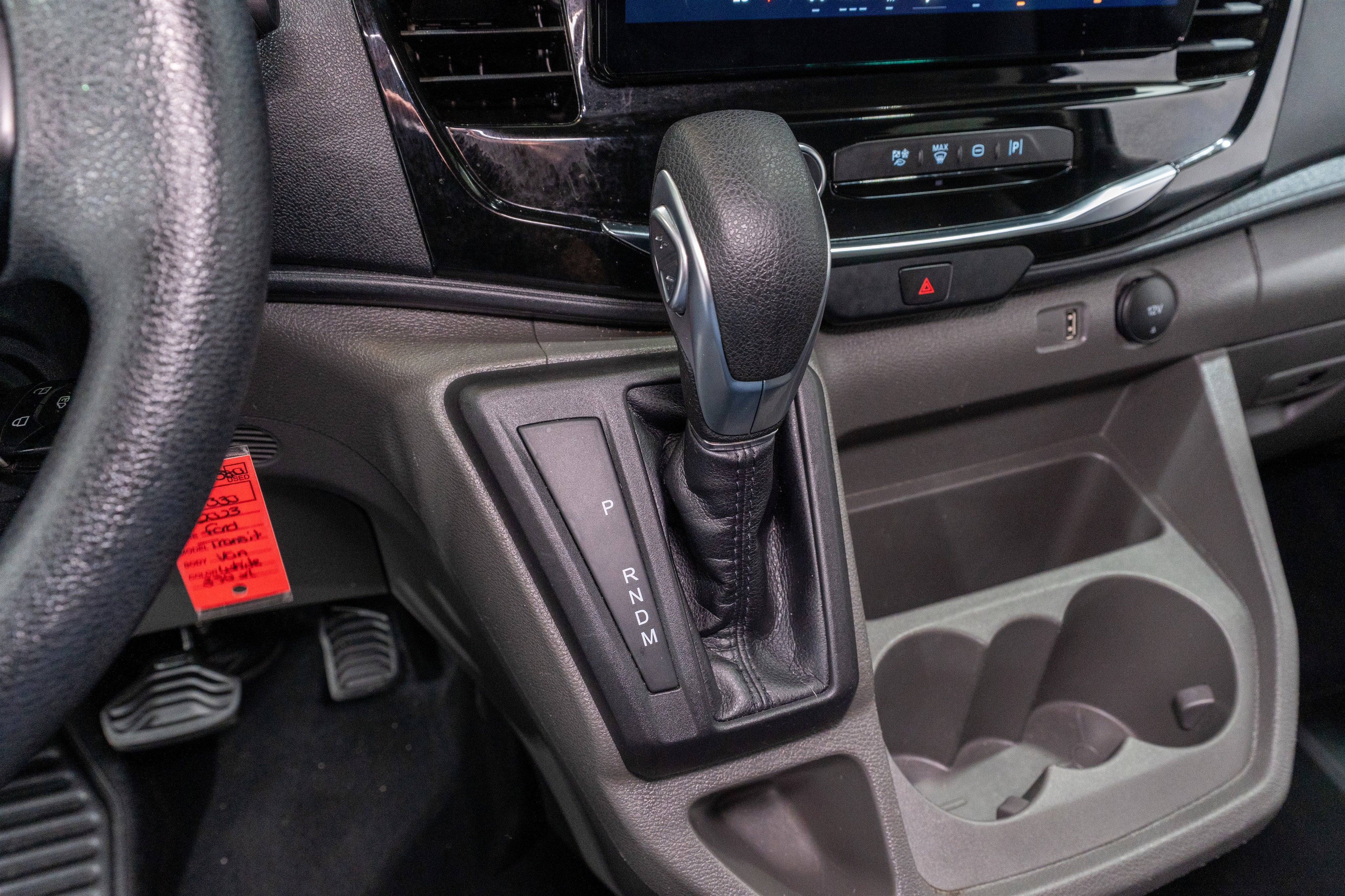 2023 Ford Transit Passenger Wagon XLT