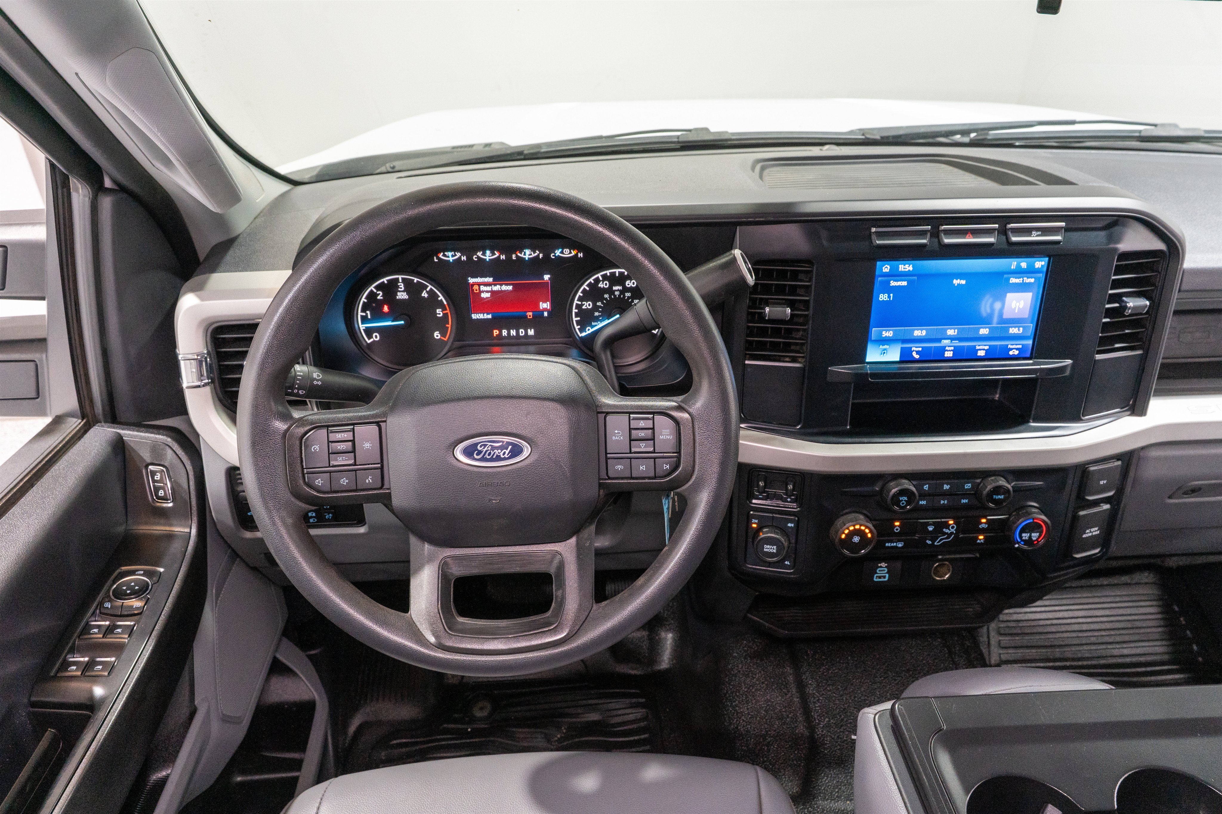 2023 Ford Super Duty F-450 DRW XL