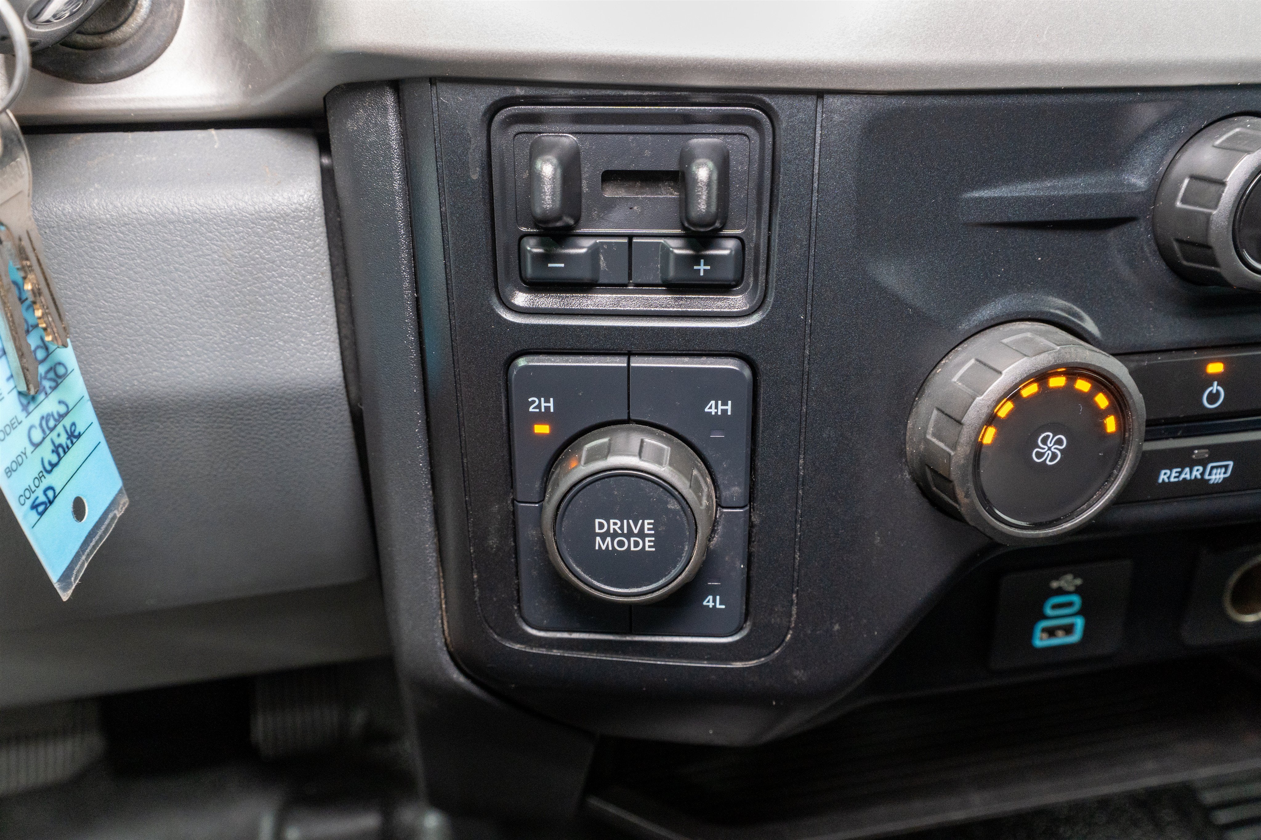 2023 Ford Super Duty F-450 DRW XL