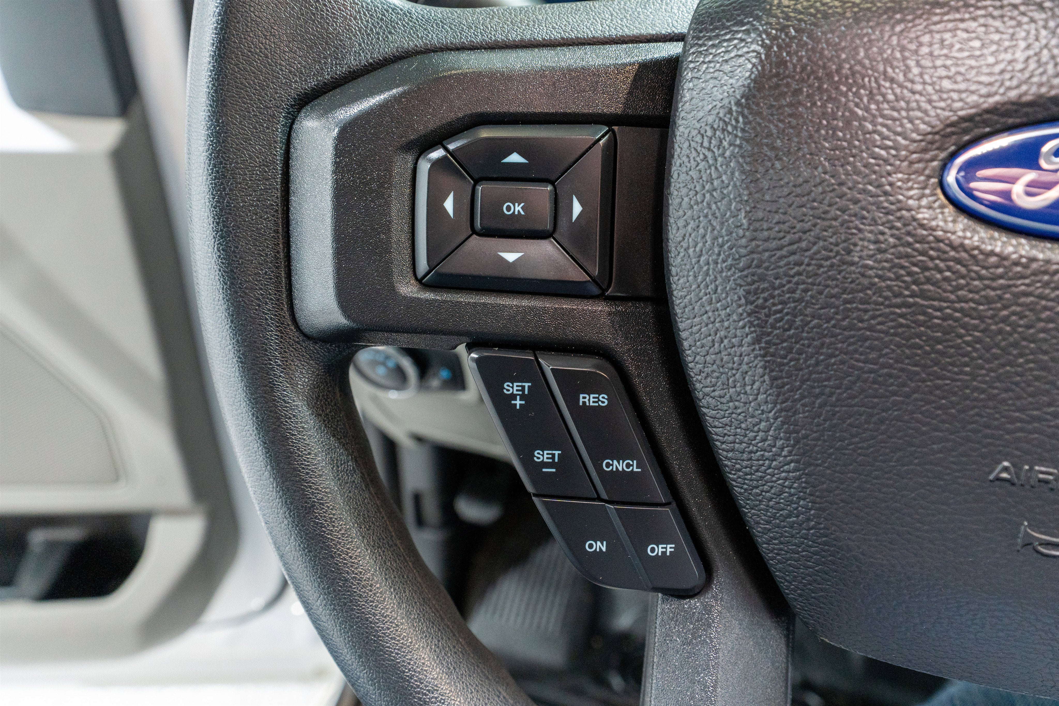 2022 Ford Super Duty F-550 DRW XL