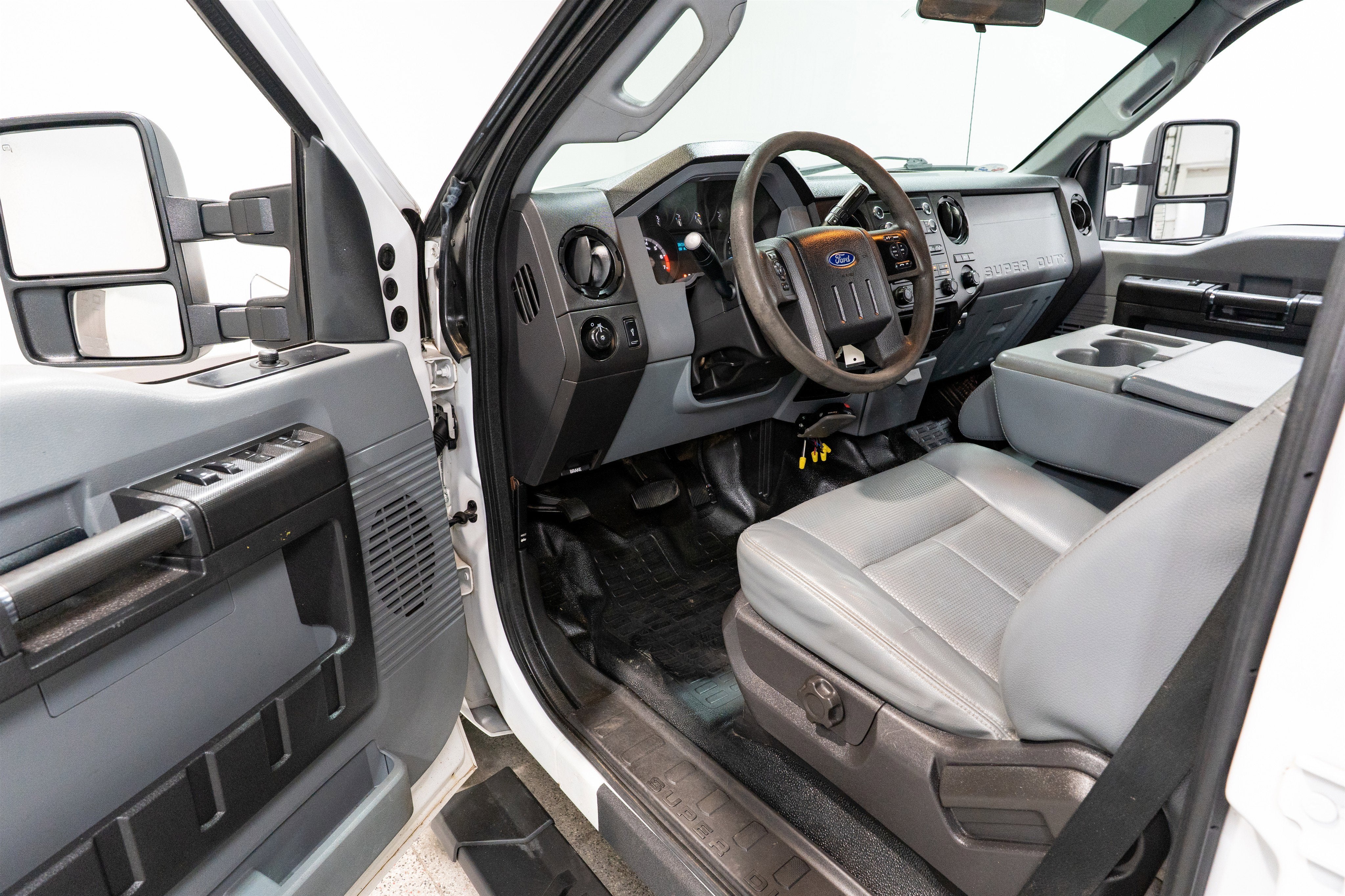 2016 Ford Super Duty F-250 SRW XL
