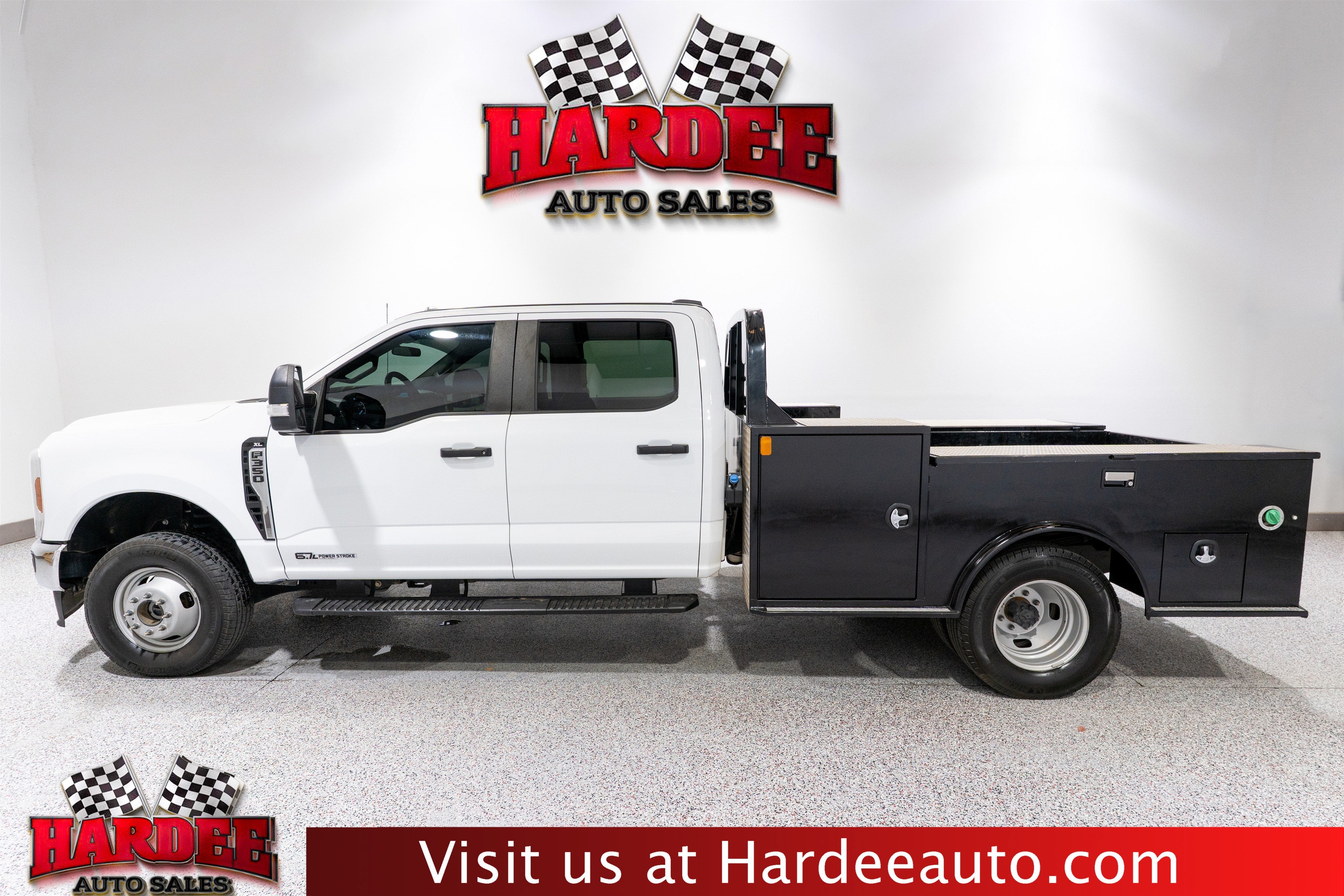 2024 Ford Super Duty F-350 DRW XL